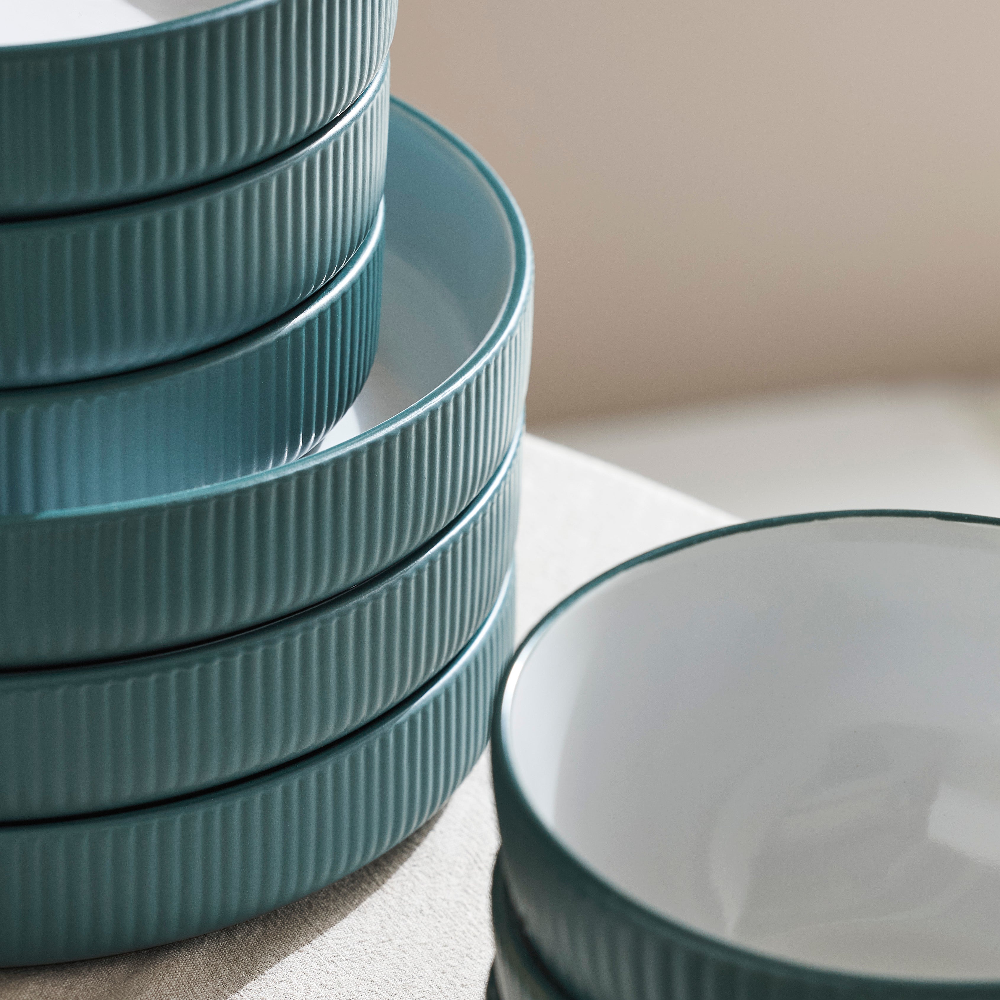 Larosso Stoneware Dinnerware Set - Green/White