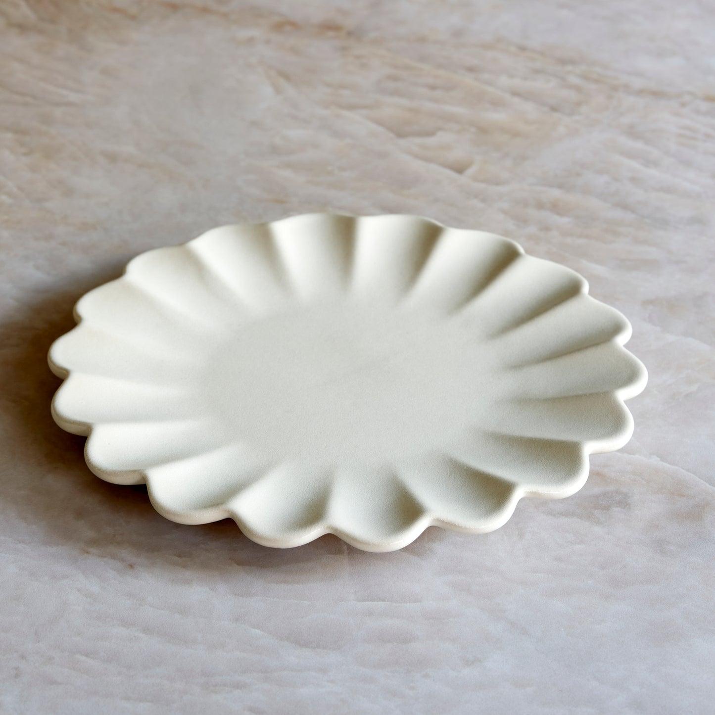 Dhalia Stoneware Dinnerware Set - White
