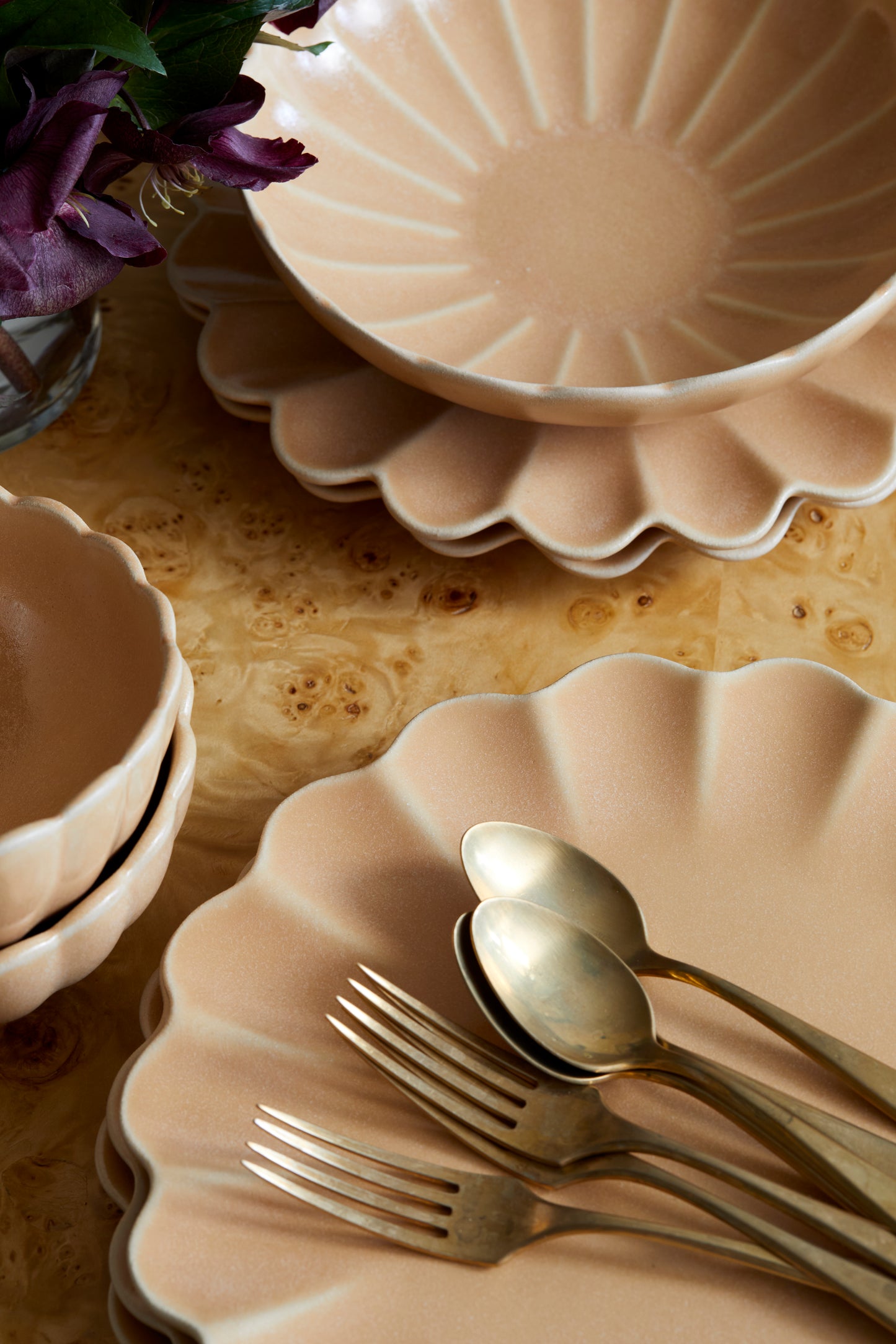 Dhalia Stoneware Dinnerware Set - Camel