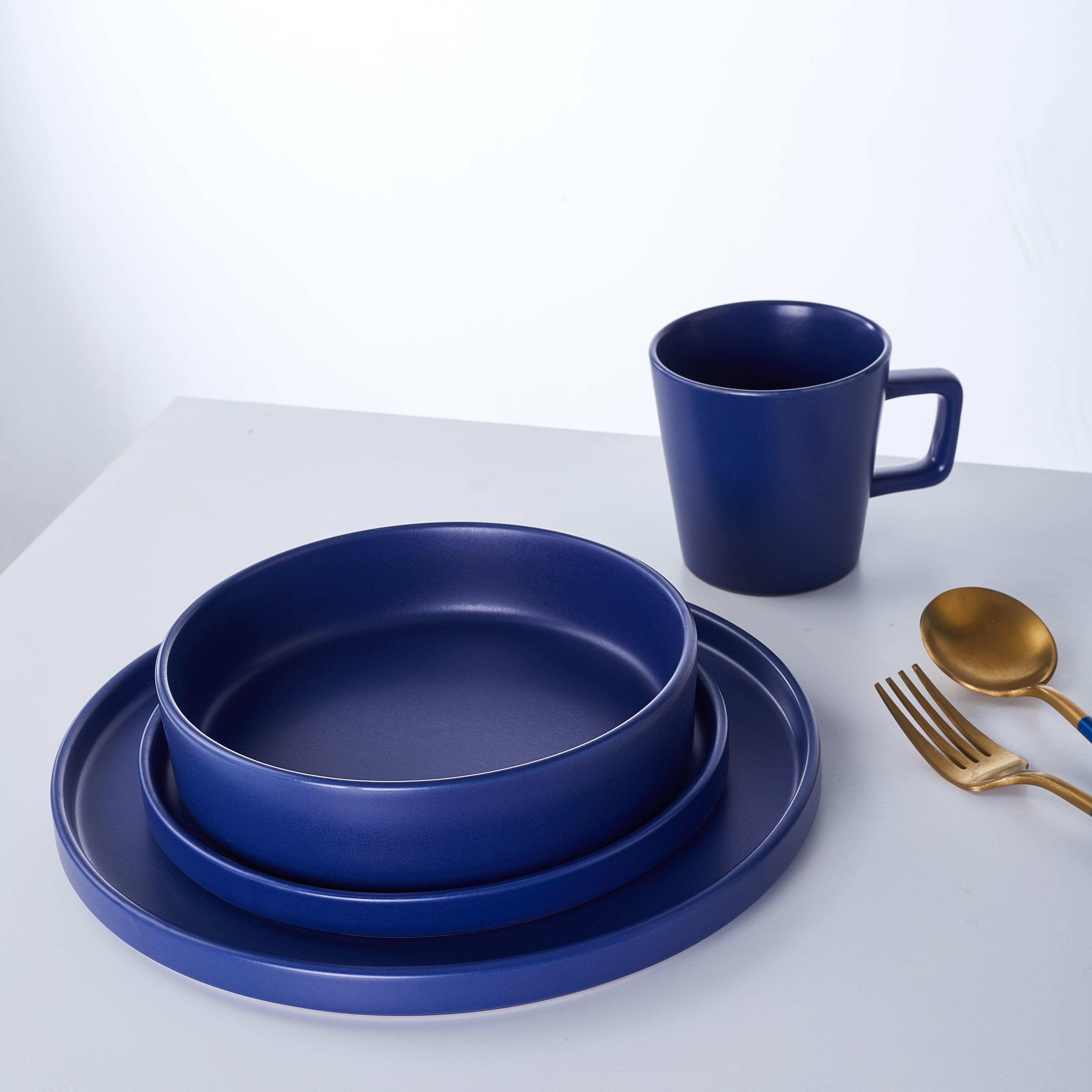 Cleo Stoneware Dinnerware Set - Blue