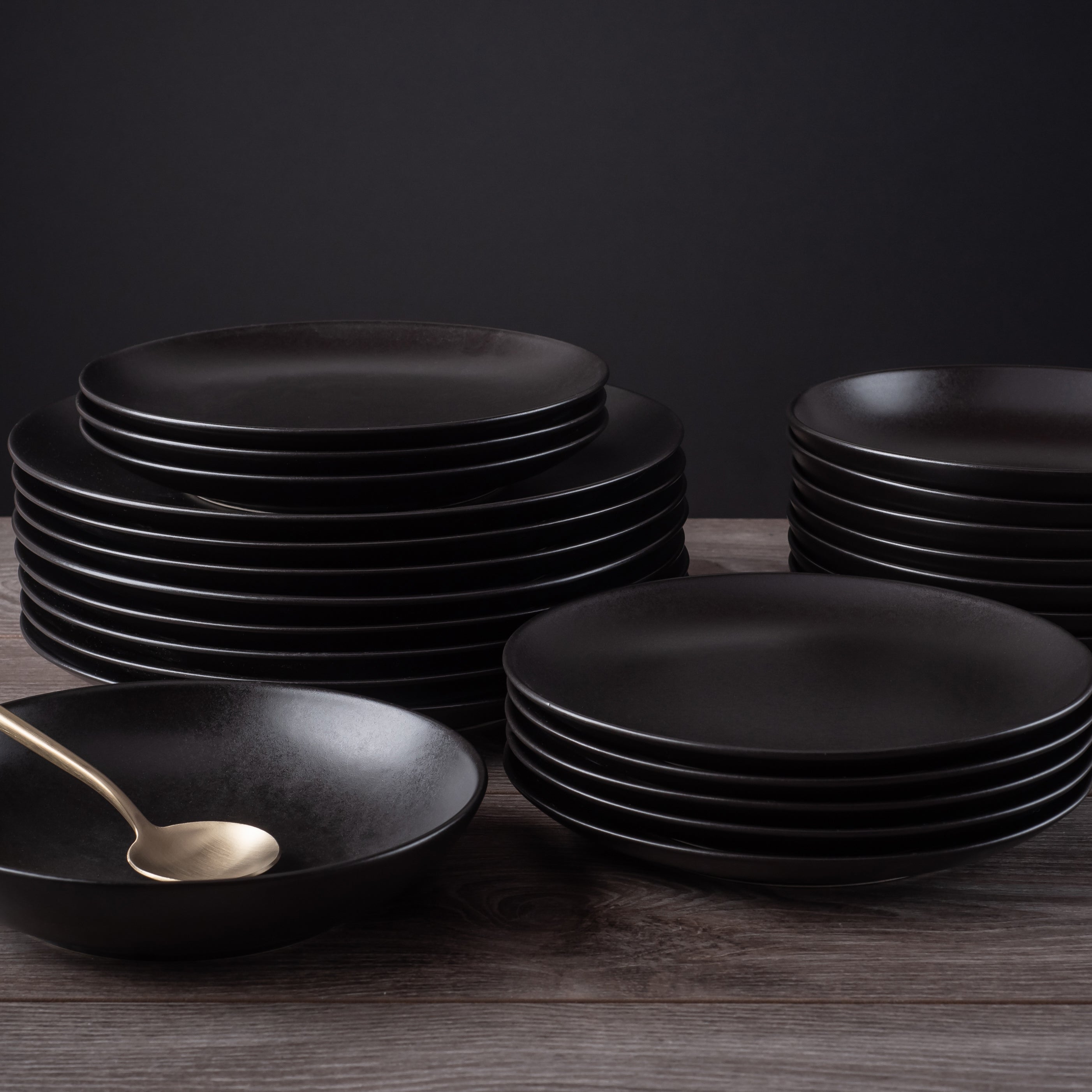 Semplice Stoneware Dinnerware Set - Black Matte - Crafted in Portugal