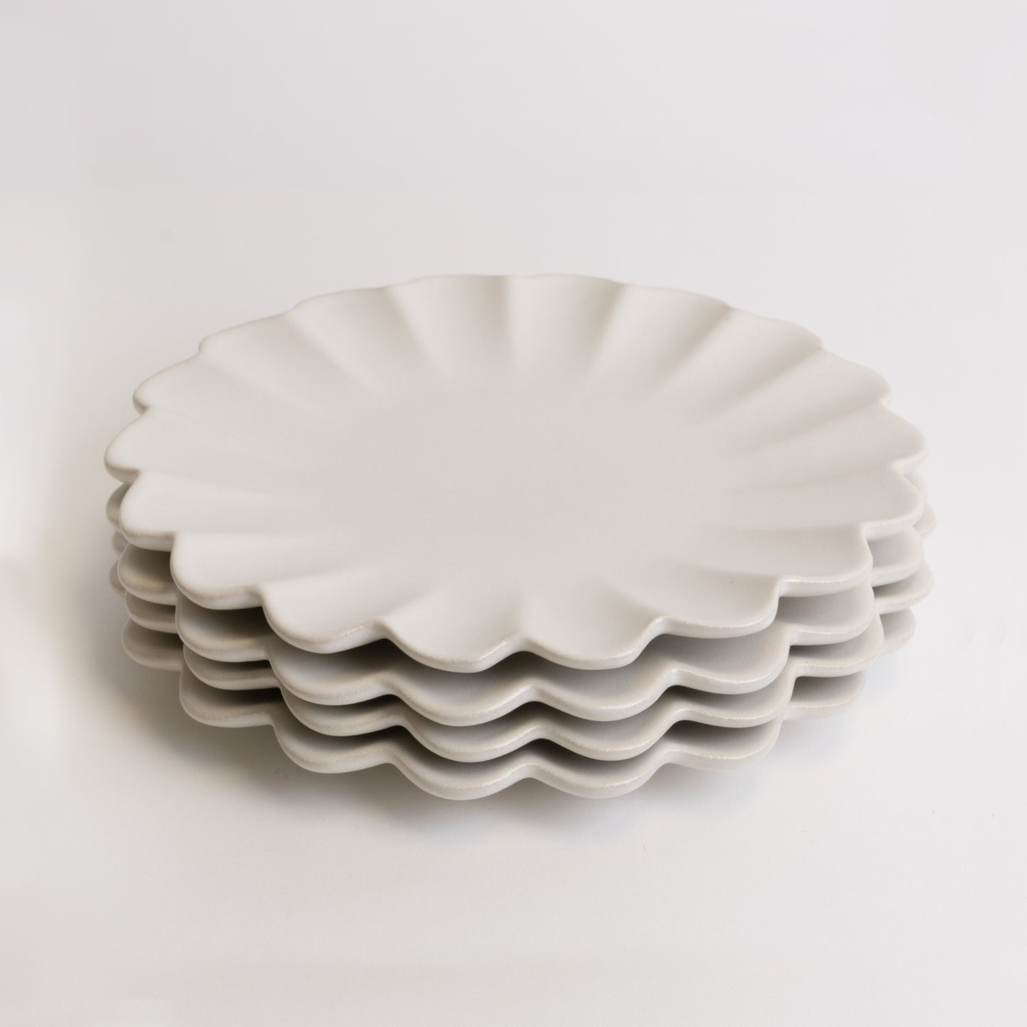 Dhalia Stoneware Salad Plate - White