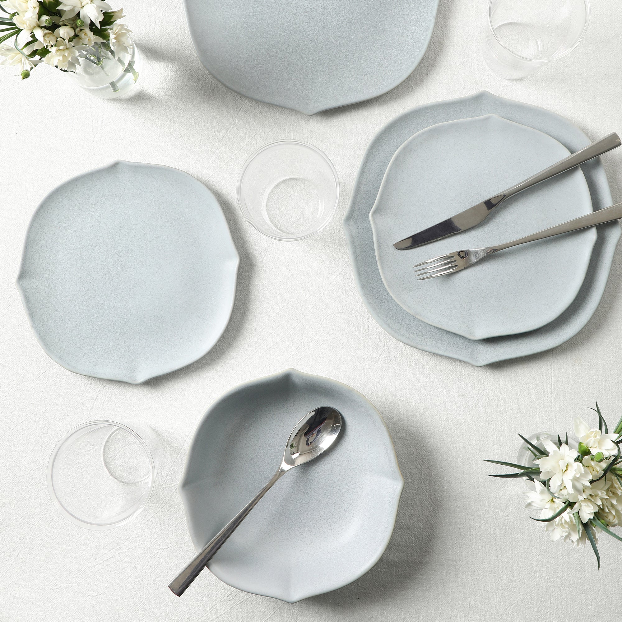 Baskerville Stoneware, Borosilicate Glass Dinnerware Set - Light Blue