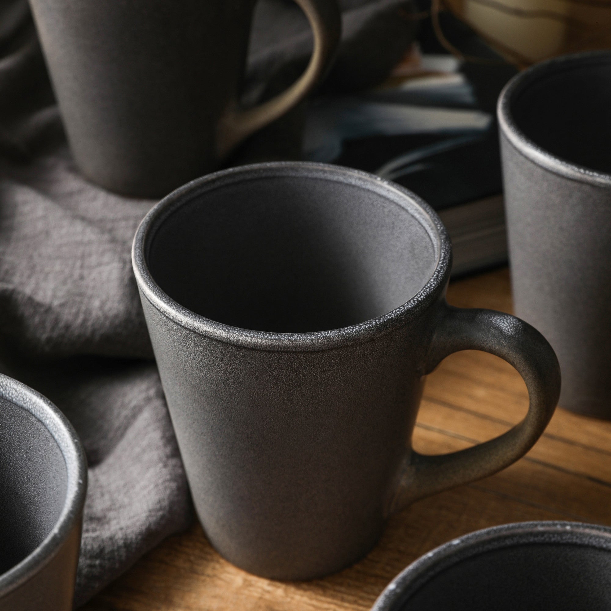 Grao Stoneware Dinnerware Set - Grey