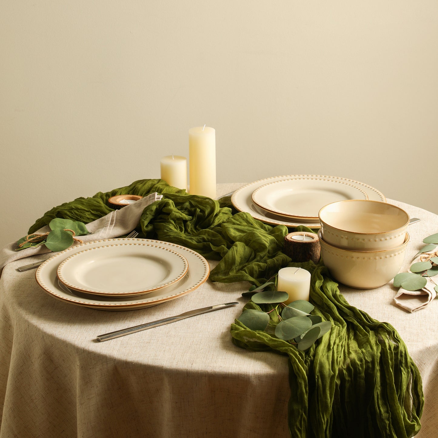 Comet Stoneware Dinnerware Set - Cream