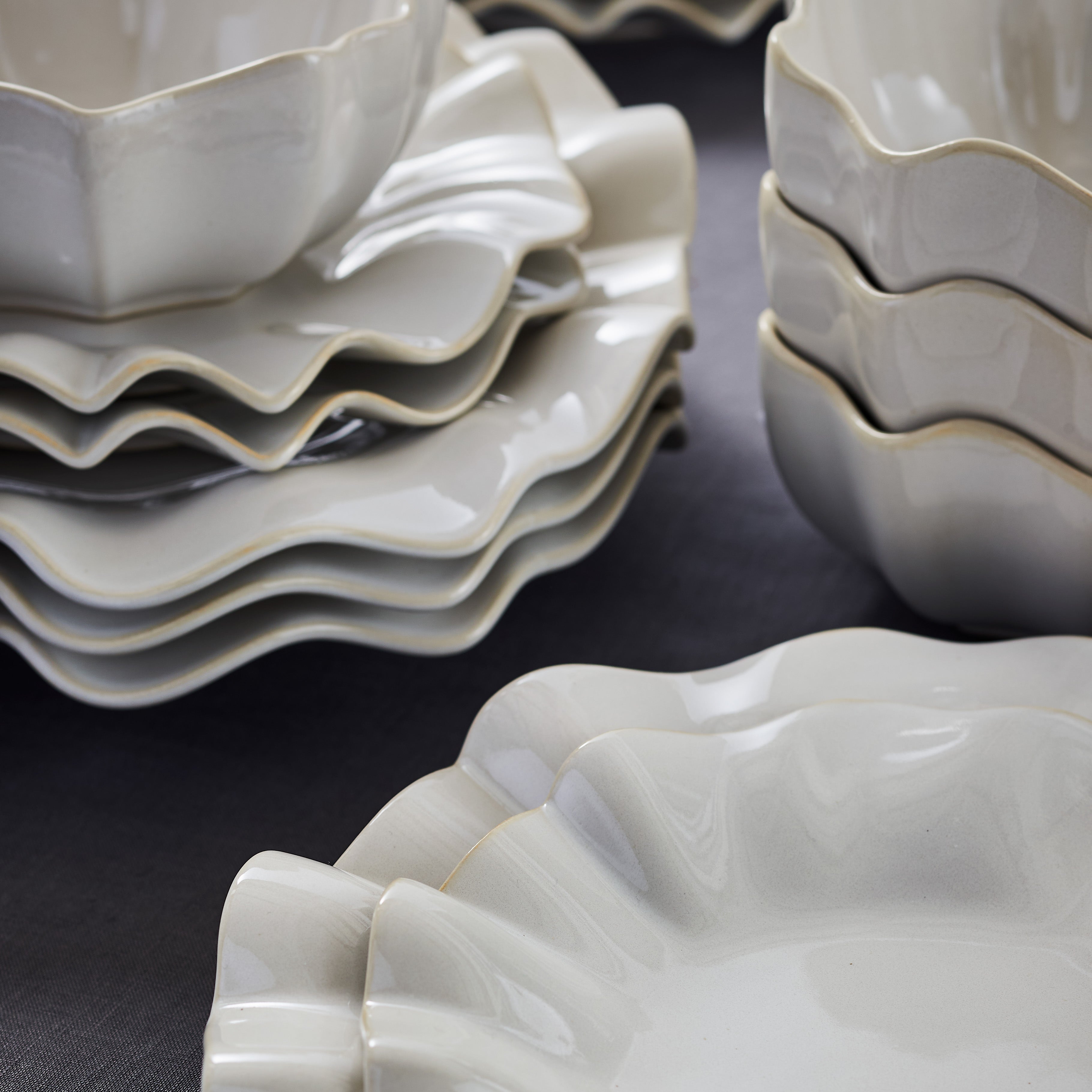 Marchesa Lotus Stoneware 12-Piece Dinnerware Set, White