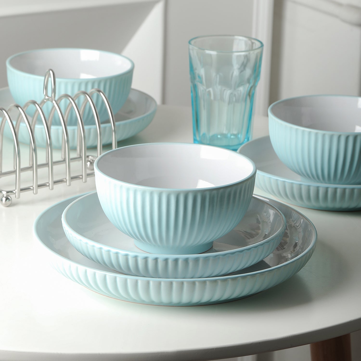 Lustra Stoneware Dinnerware Set - Teal