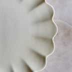 Dhalia Stoneware Dinner Plate - White