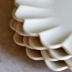 Dhalia Stoneware Dinner Plate - White