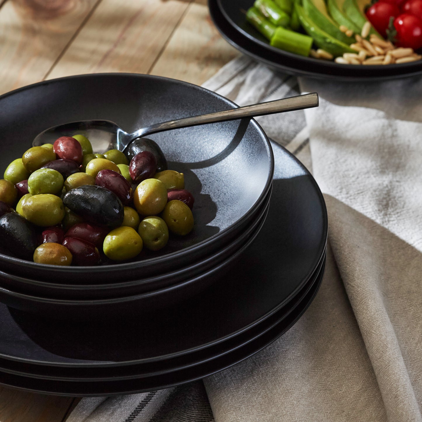 Semplice Stoneware Dinnerware Set - Black Matte - Crafted in Portugal
