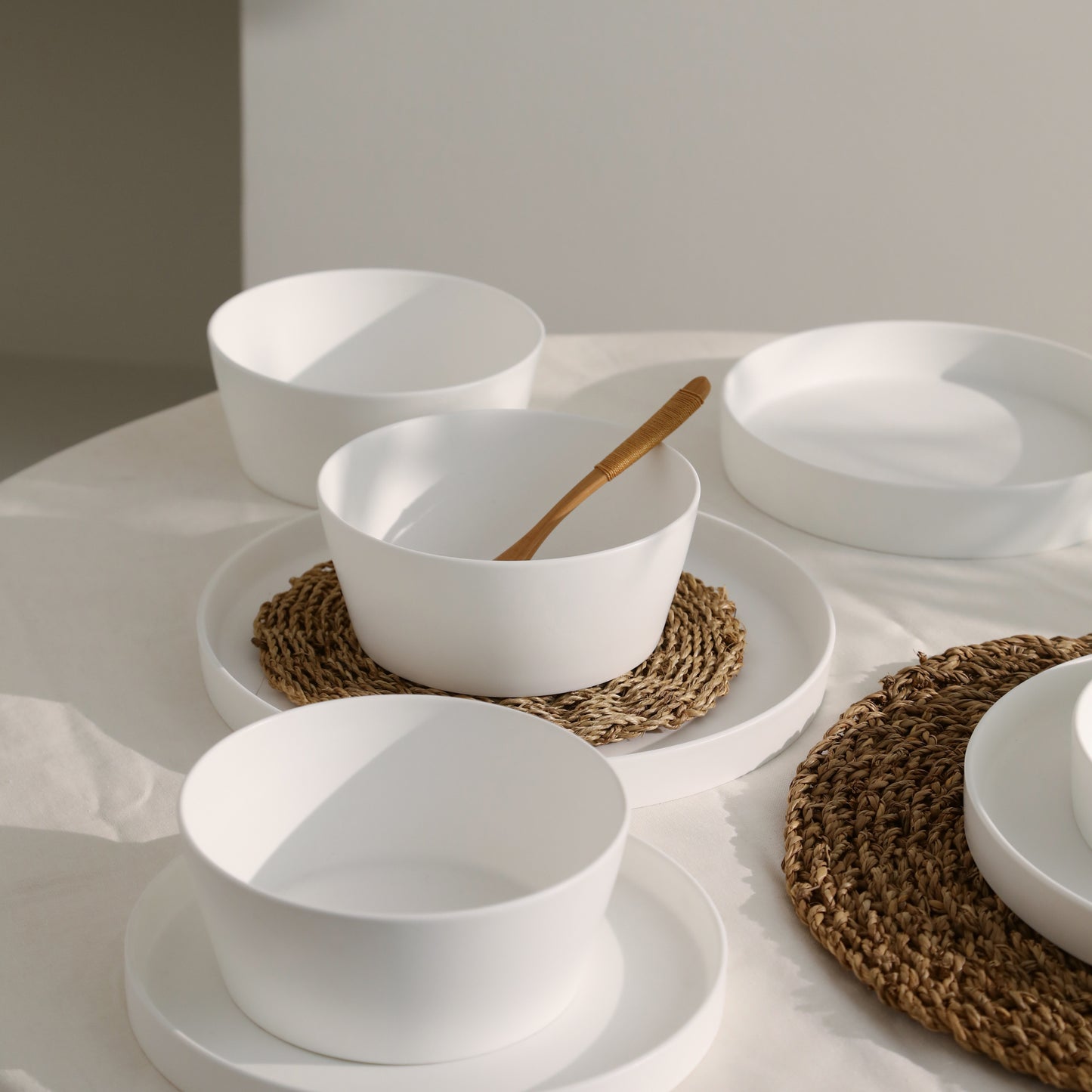 Fosca Bone China Dinnerware Set - Matte White