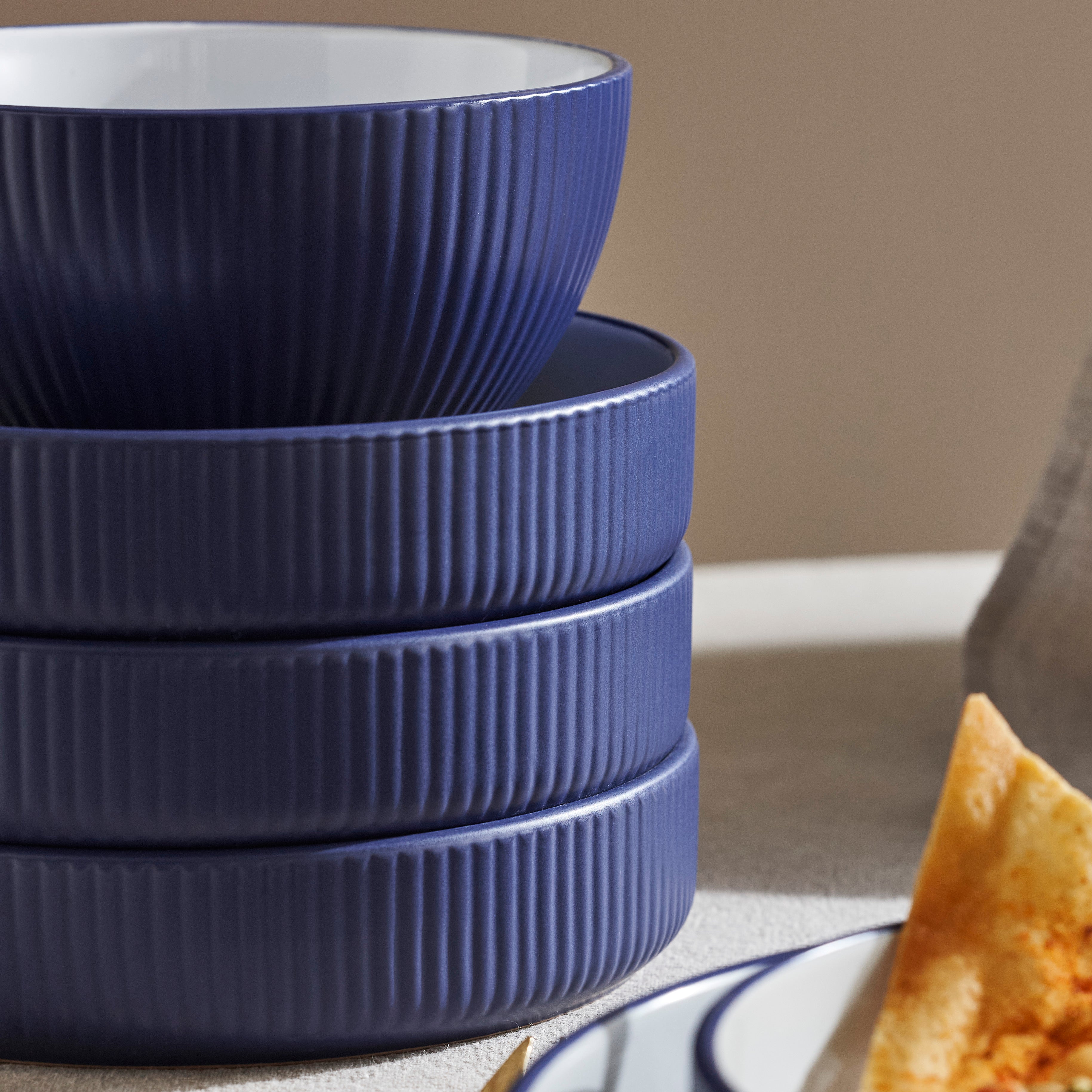 Larosso Stoneware Dinnerware Set - Dark Blue/White