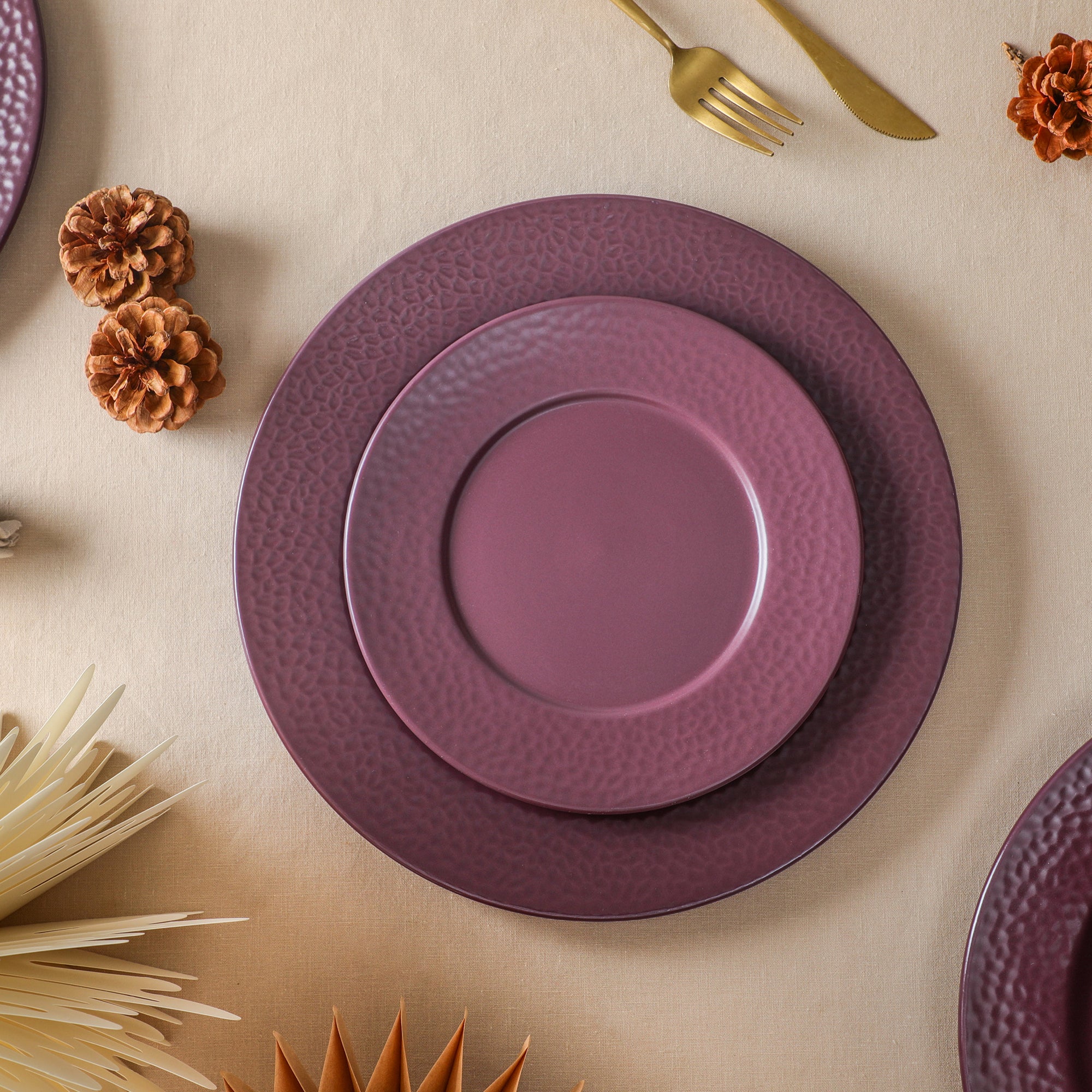 Topaz Stoneware Dinnerware Set