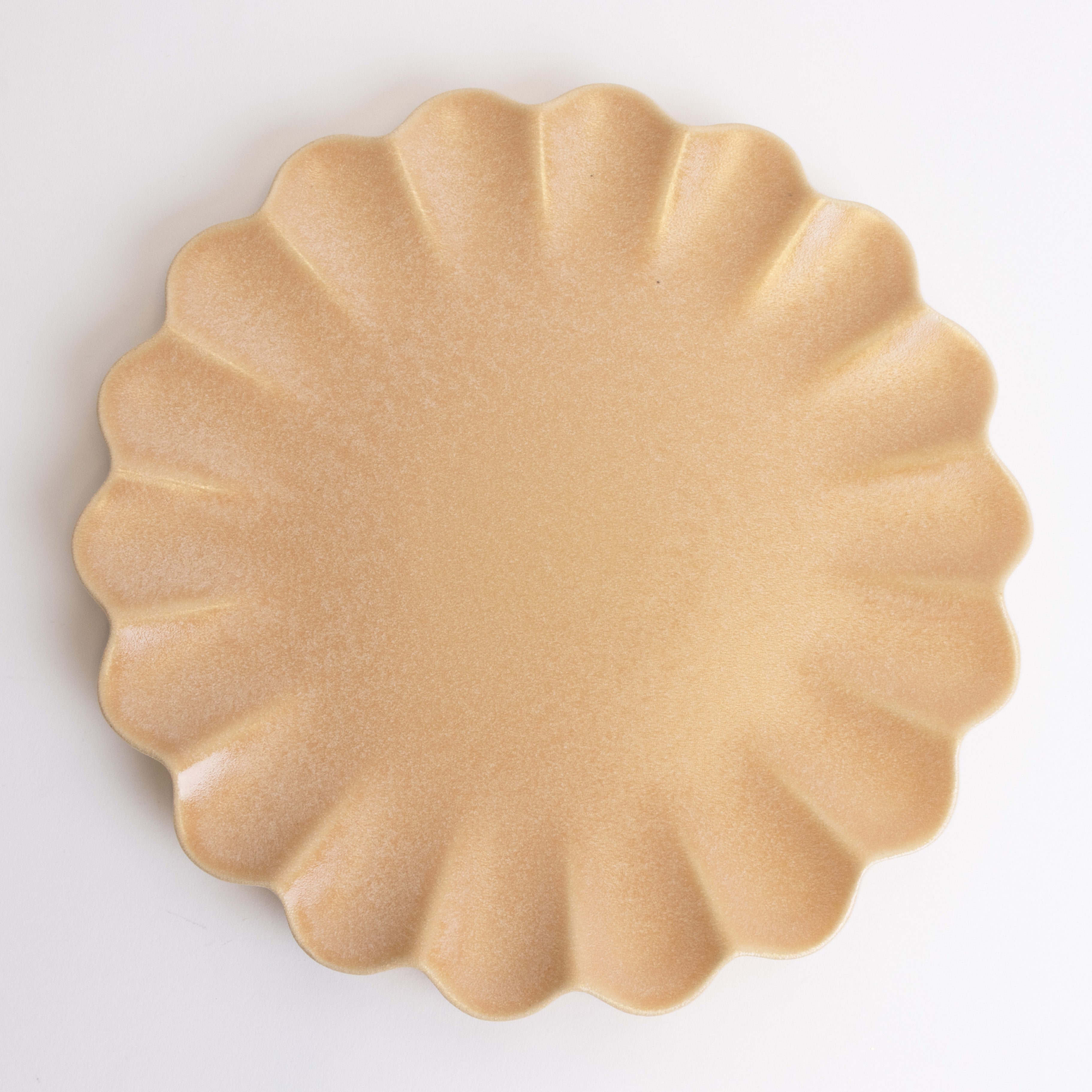 Dhalia Stoneware Dinner Plate - Camel