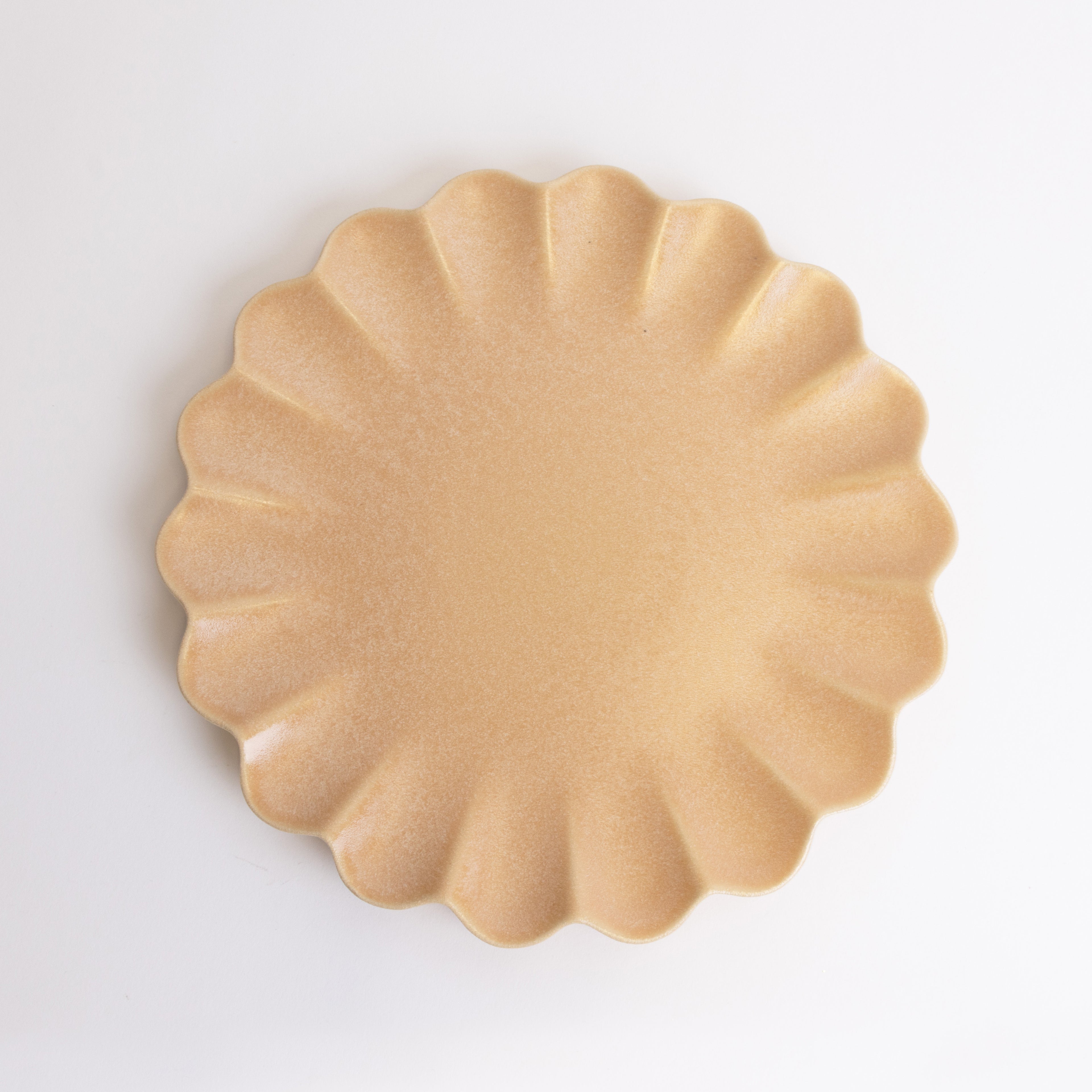 Dhalia Stoneware Salad Plate - Camel