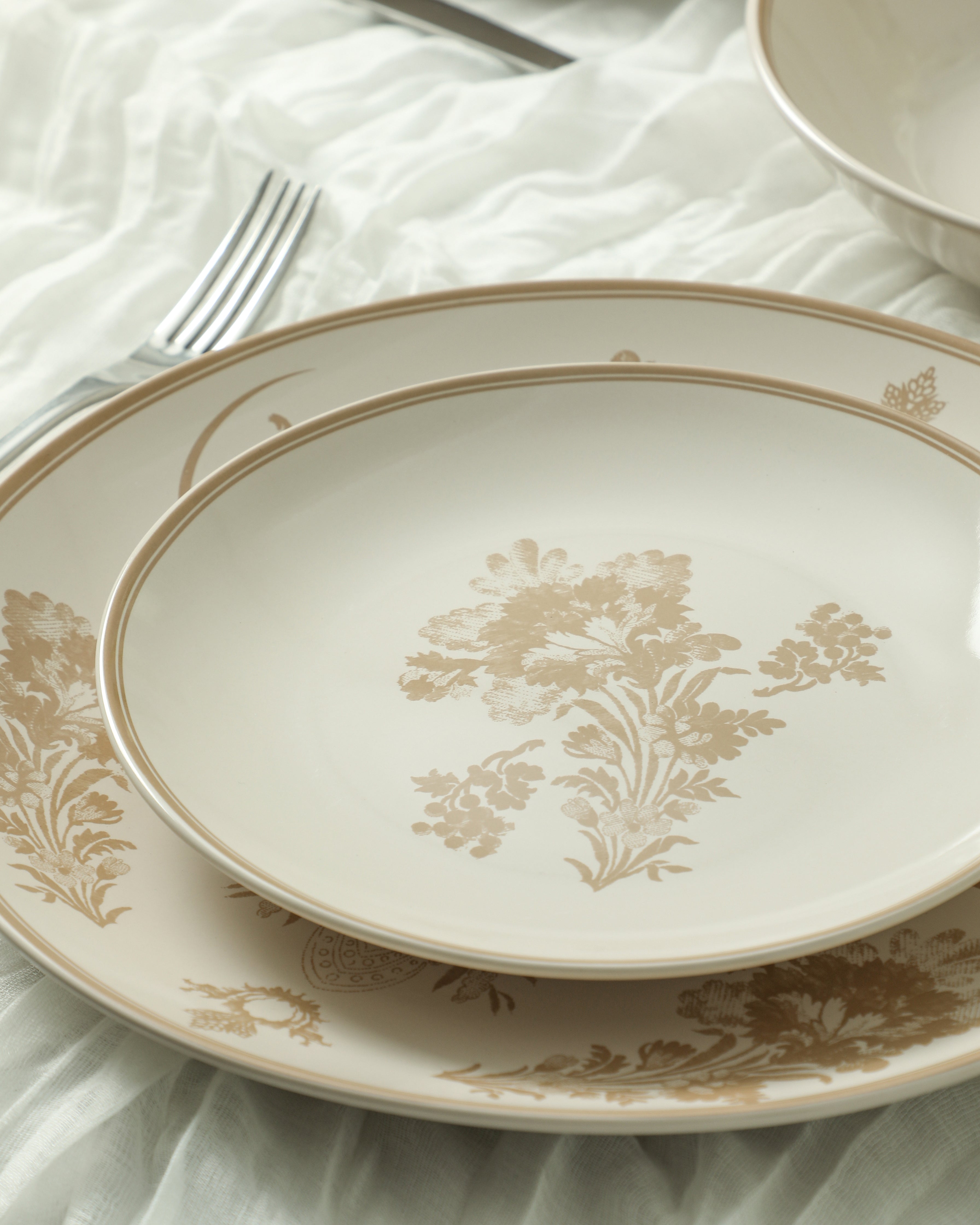 Opal Stoneware Dinnerware Set