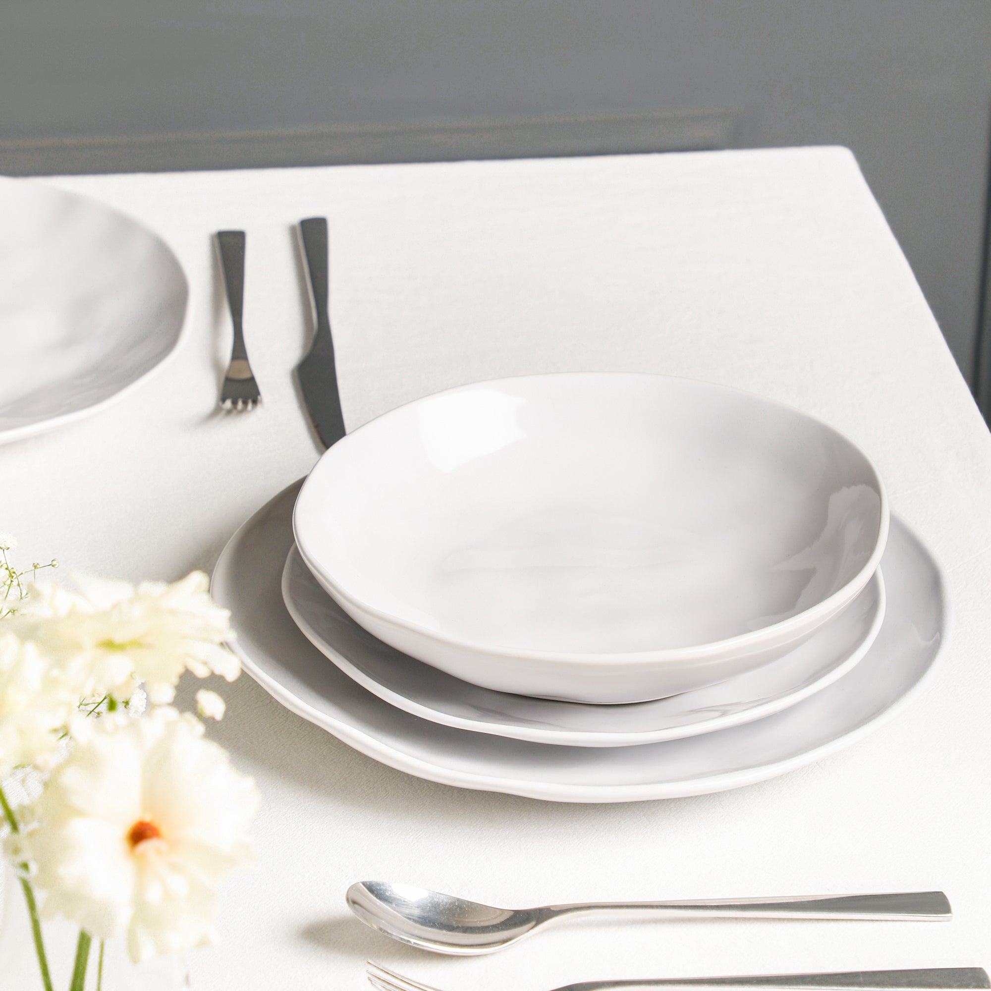 Harper Stoneware Dinnerware Set with Pasta Bowls - White