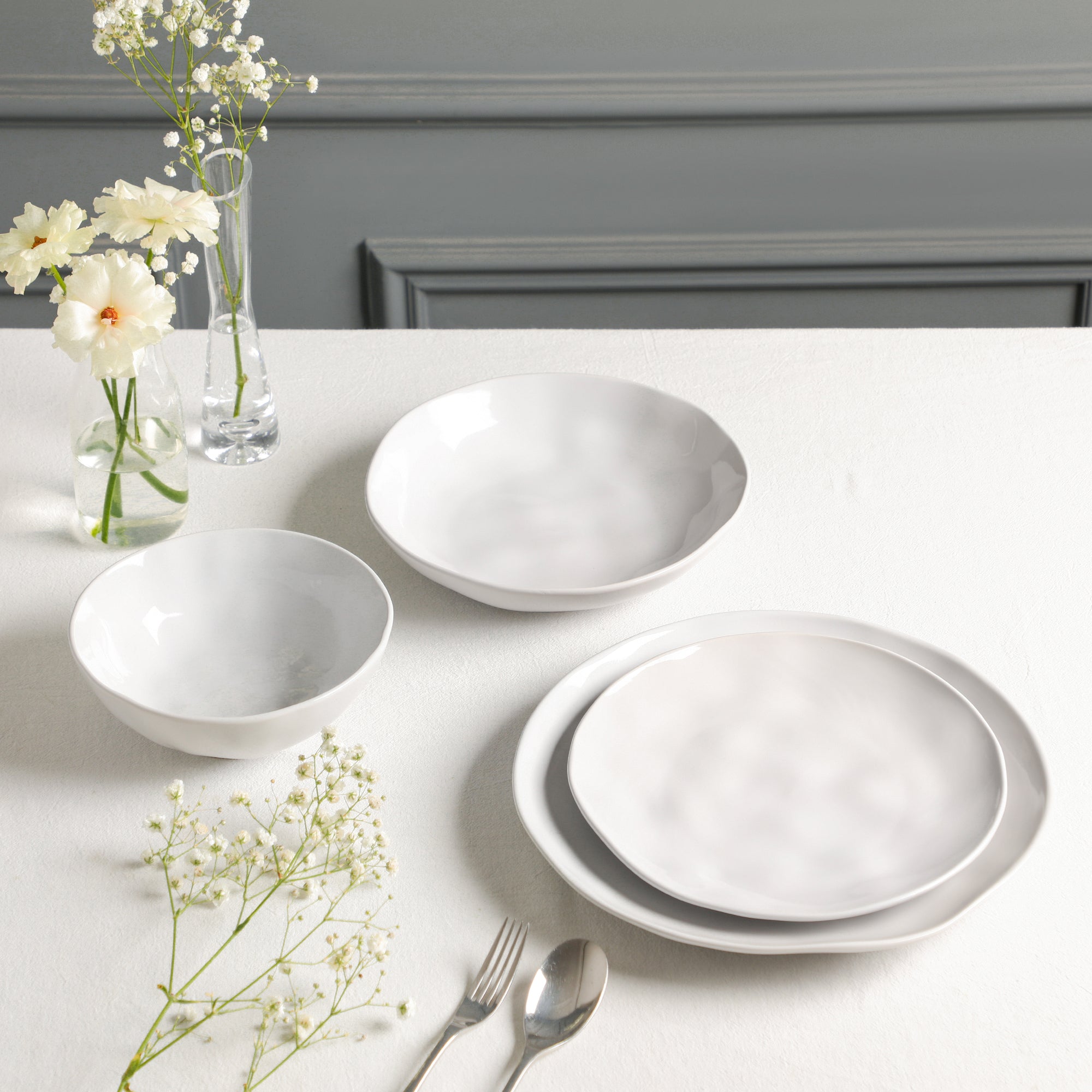 Harper Stoneware Dinnerware Set with Cereal and Pasta Bowls - White
