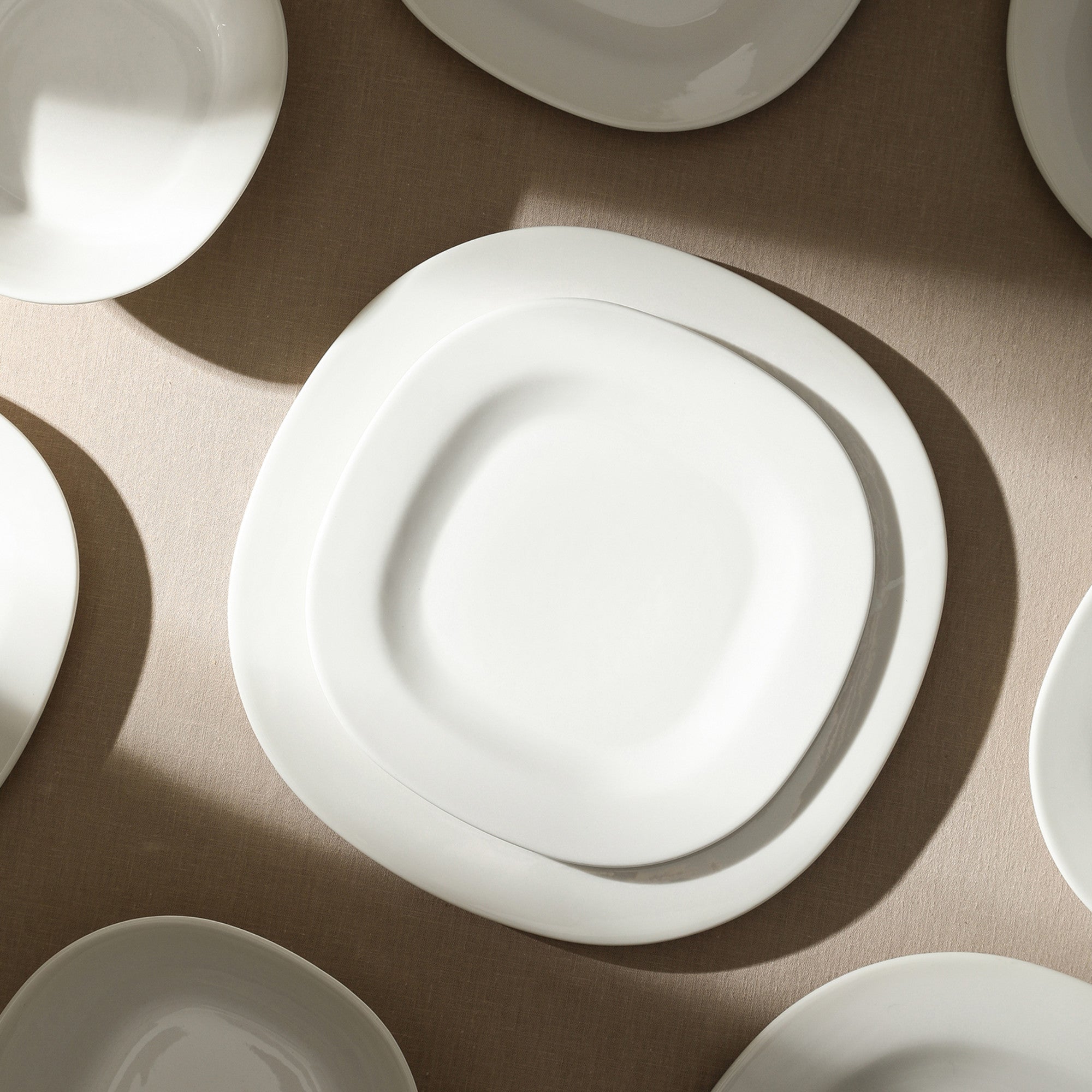 Quadro Porcelain Salad Plate - White - Thumbnail 4