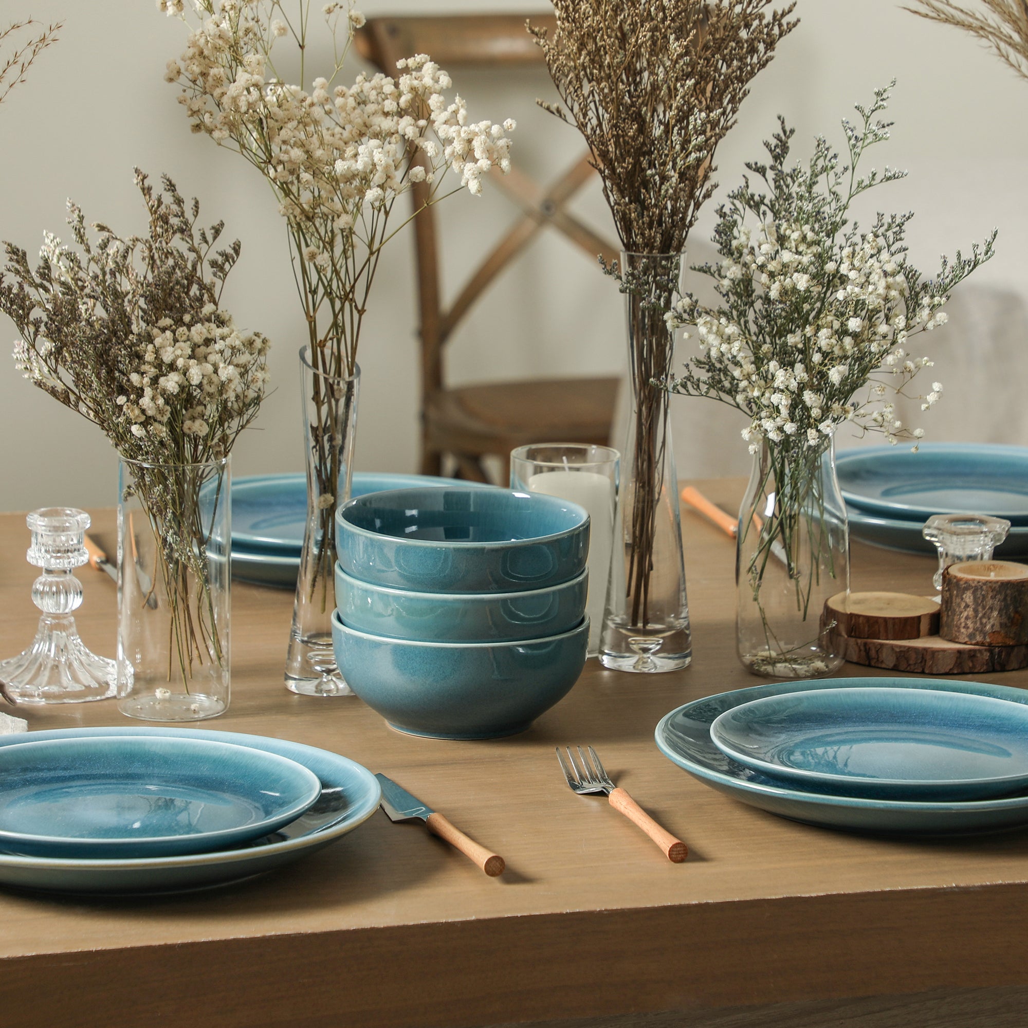 Riley Stoneware Dinnerware Set - Blue