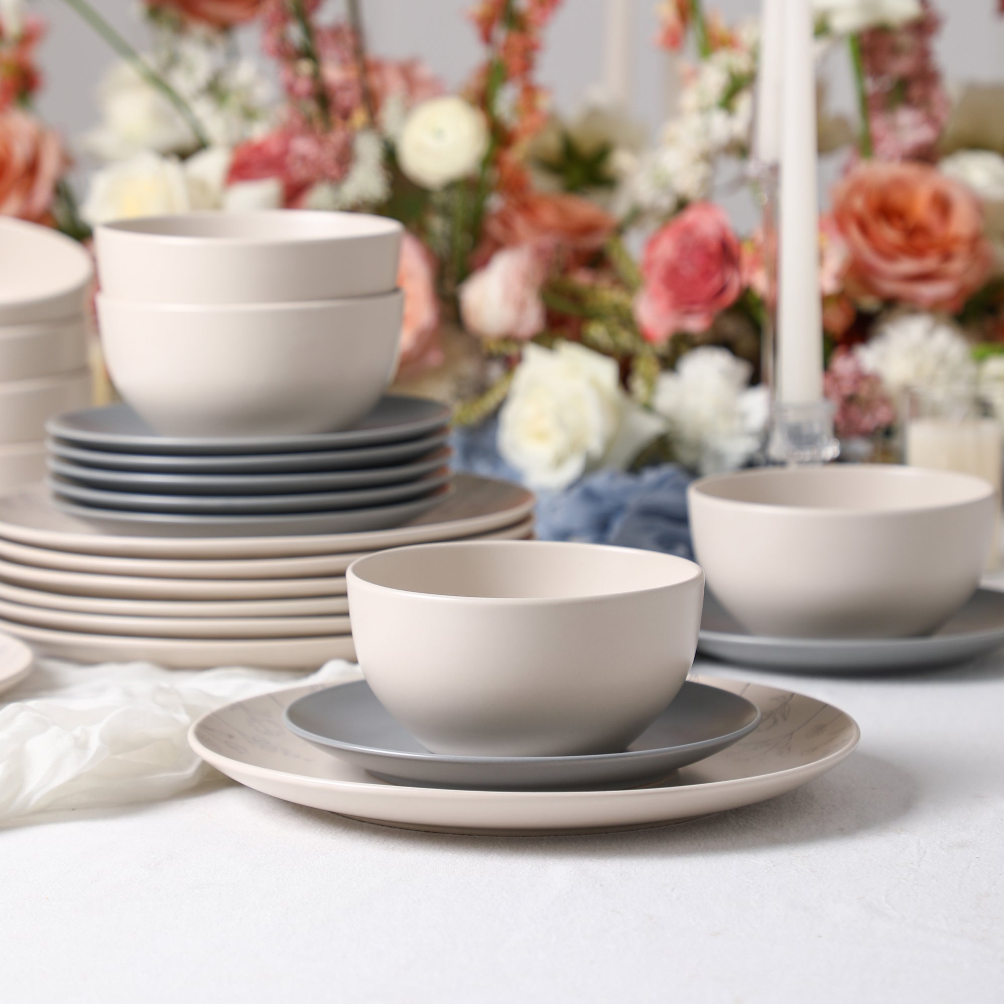 Camelia Stoneware Dinnerware Set