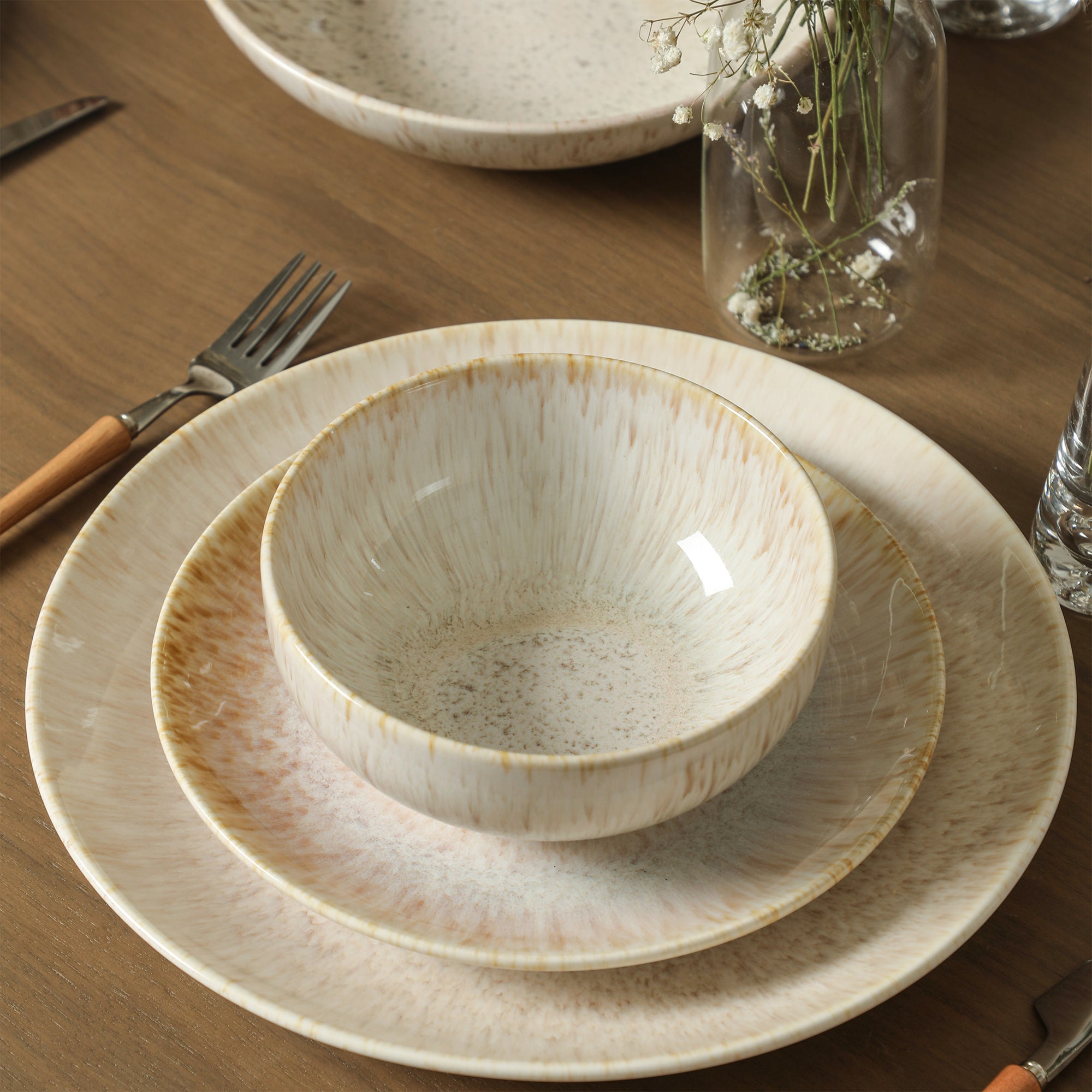 Riley Stoneware Dinnerware Set - Sand