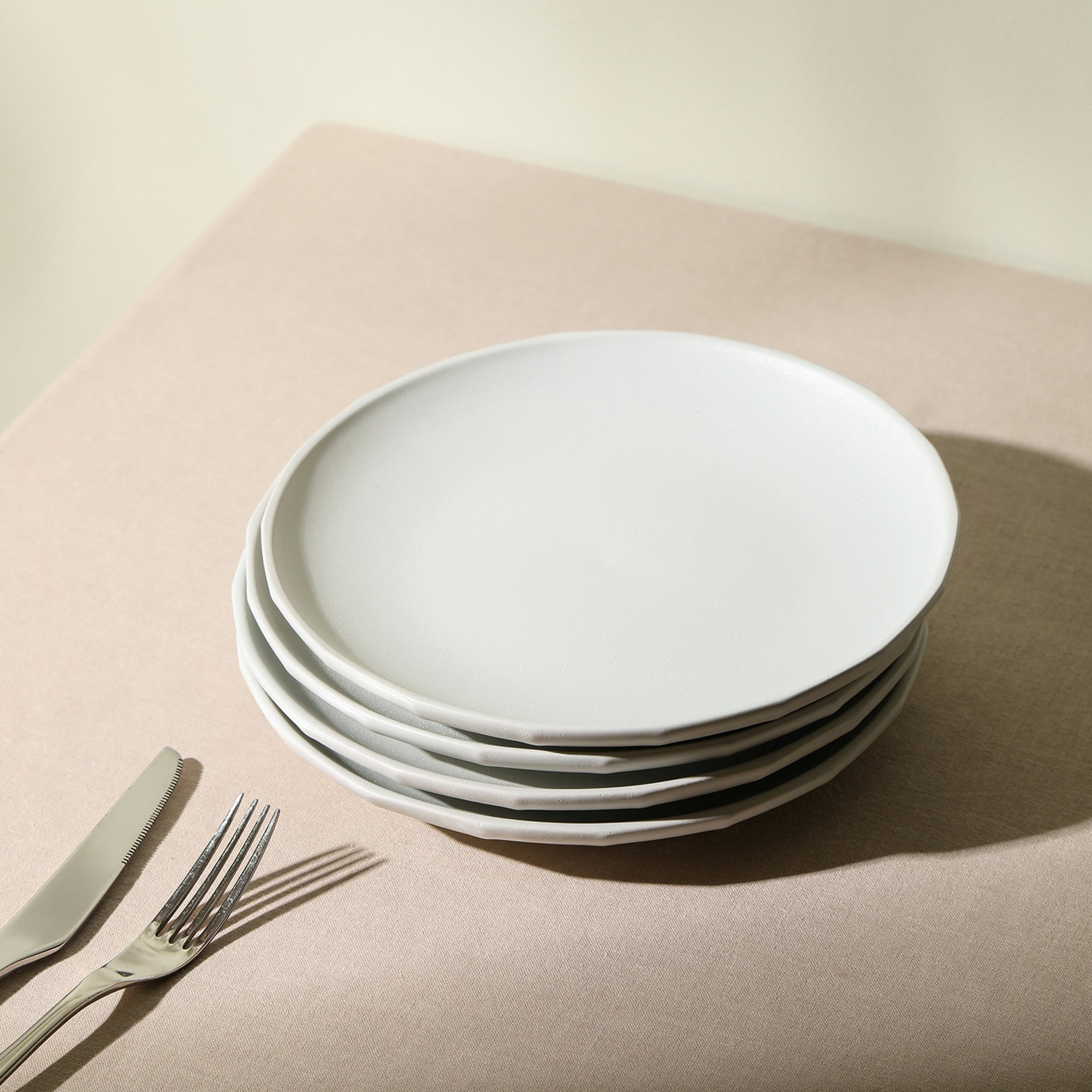 Rio Stoneware Salad Plate - Beige