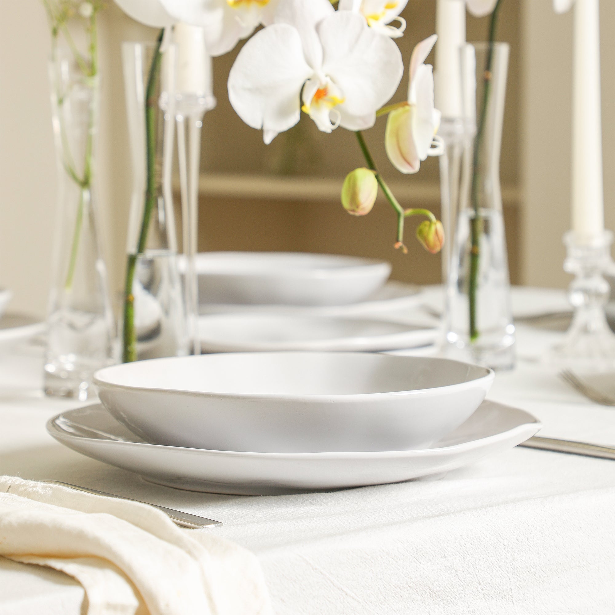 Harper Stoneware Dinnerware Set with Pasta Bowls - White
