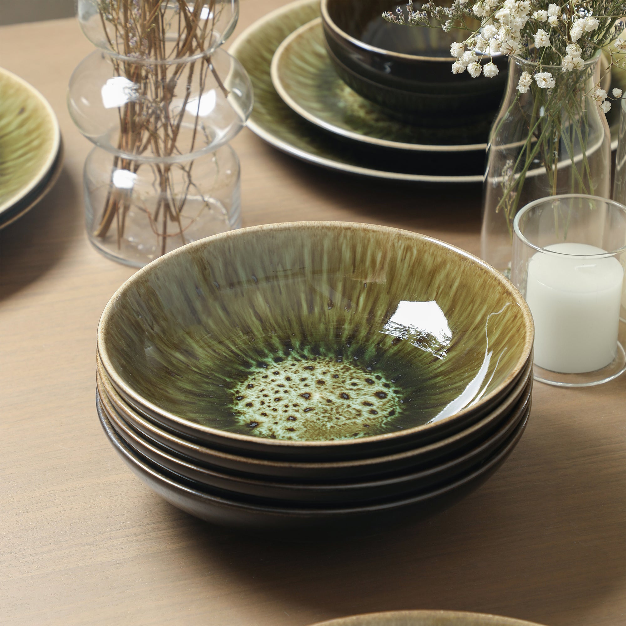 Riley Stoneware Pasta Bowl Set - Black and Green