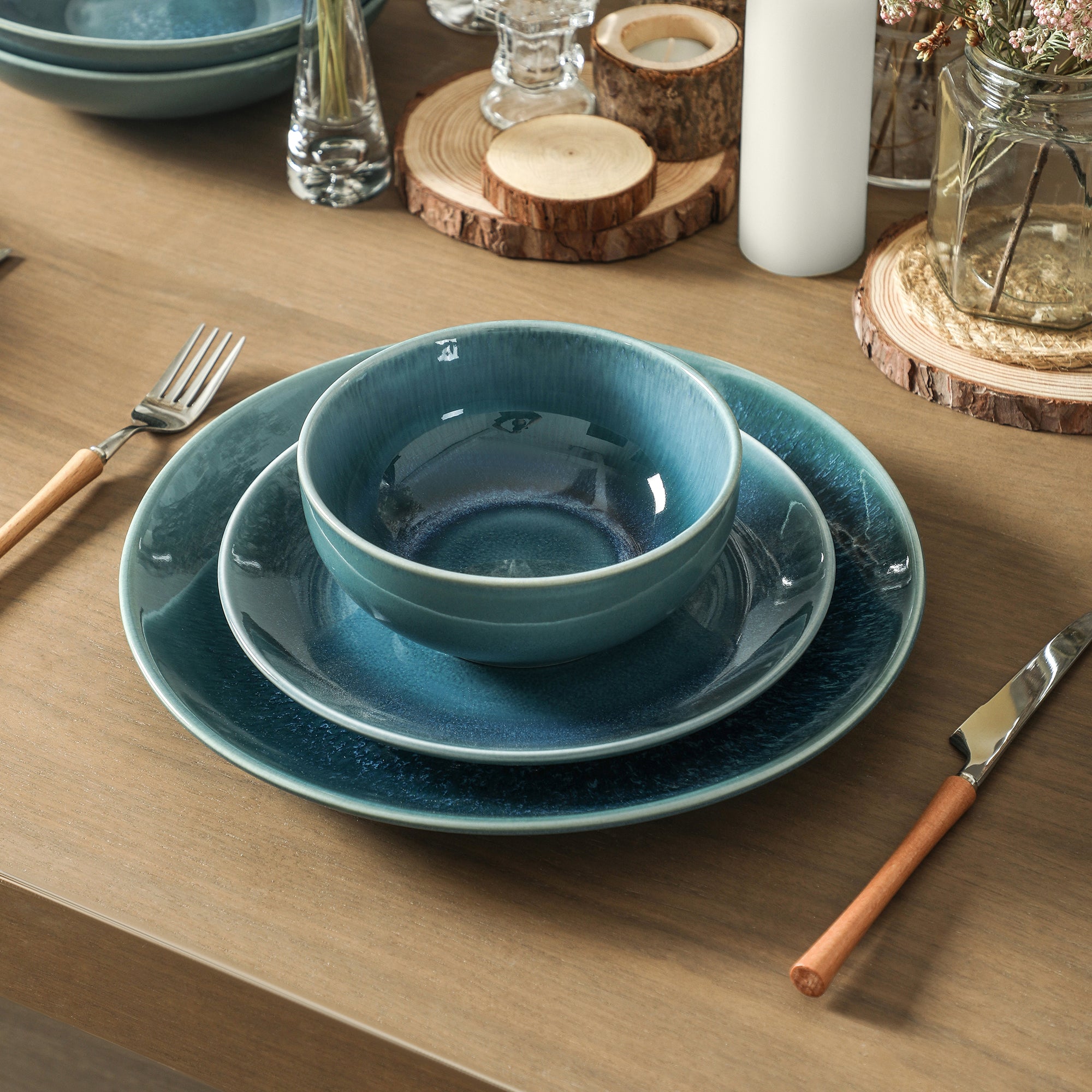 Riley Stoneware Dinnerware Set - Blue