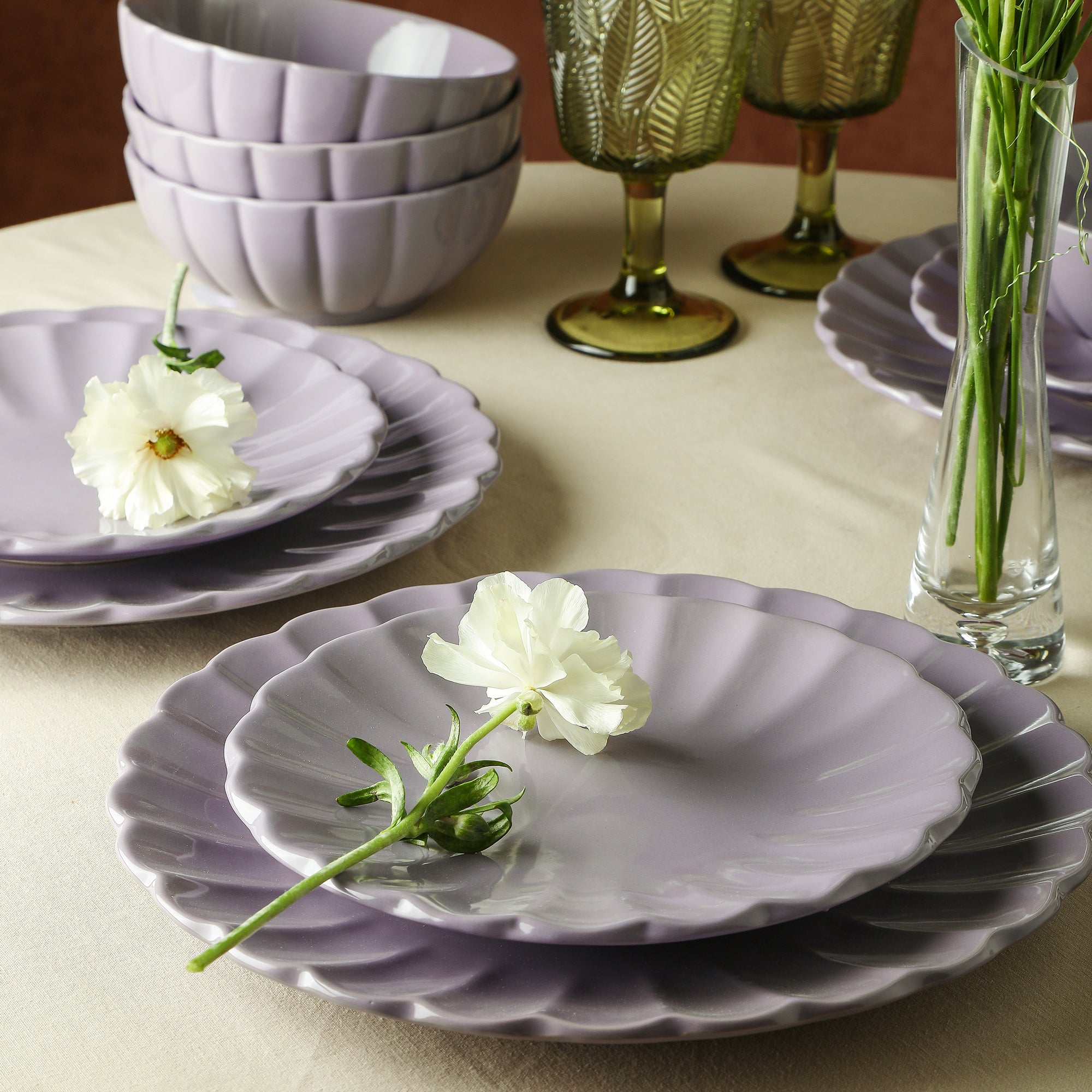 Phoenix Stoneware Dinnerware Set - Lilac