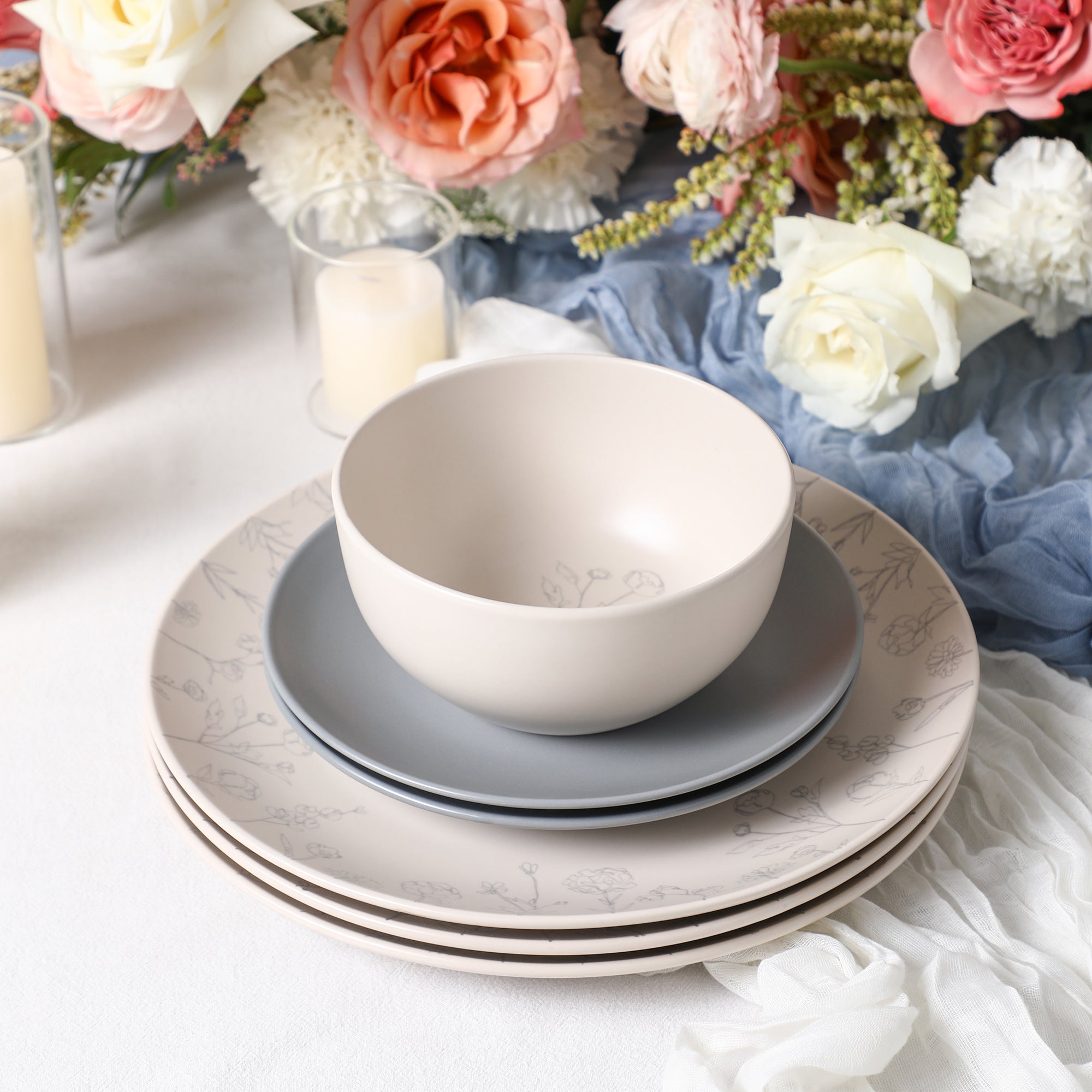 Camelia Stoneware Dinnerware Set