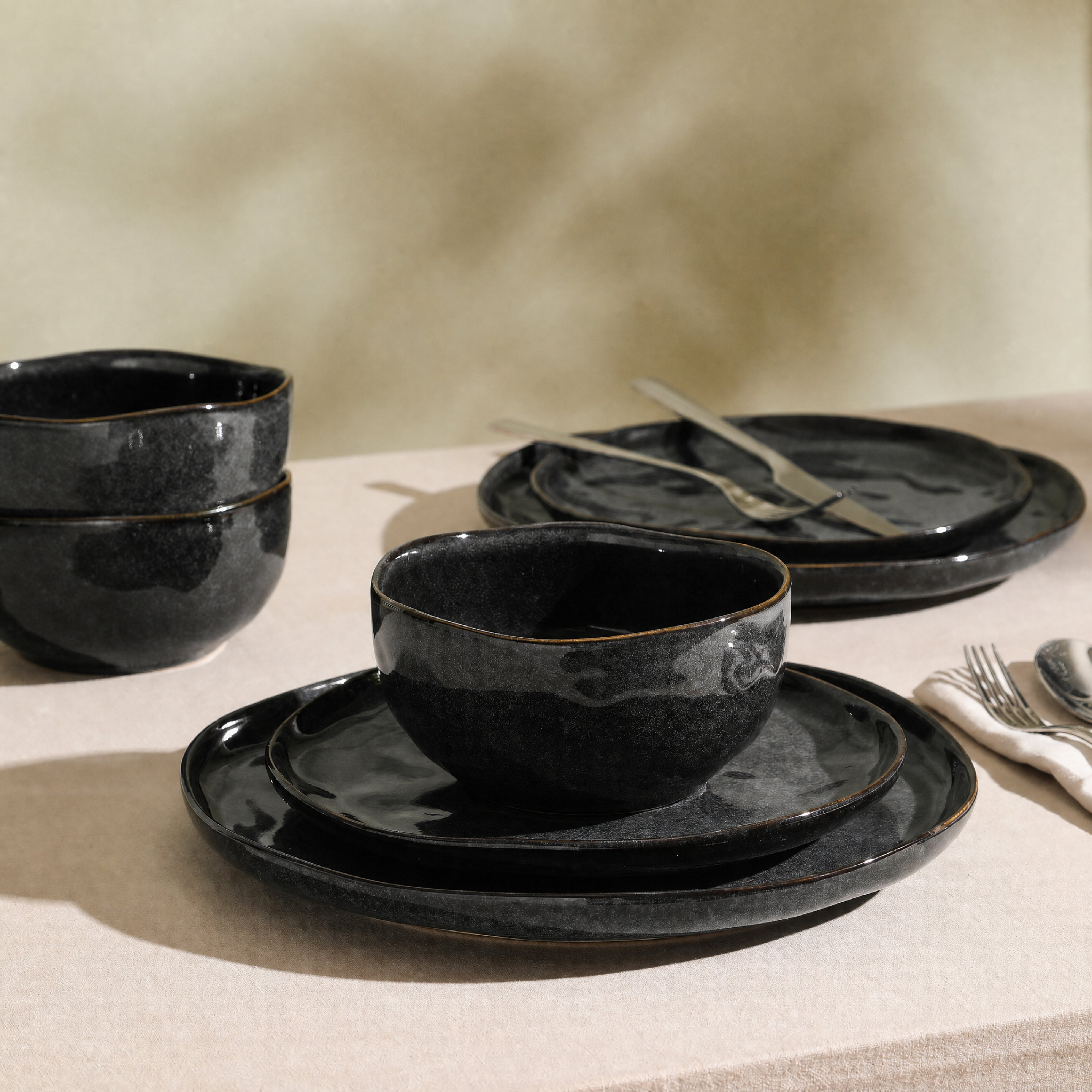 Mirella Stoneware Dinnerware Set - Charcoal