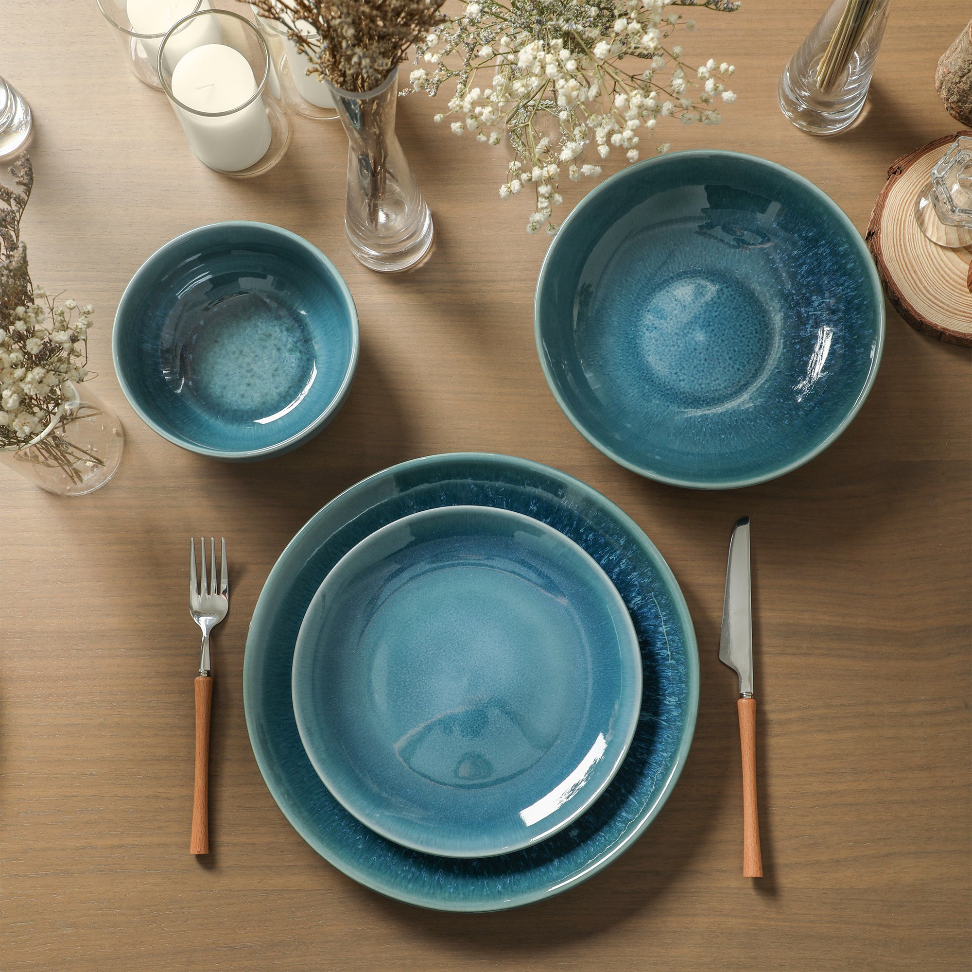 Riley Stoneware Dinnerware Set with Pasta Bowls - Blue