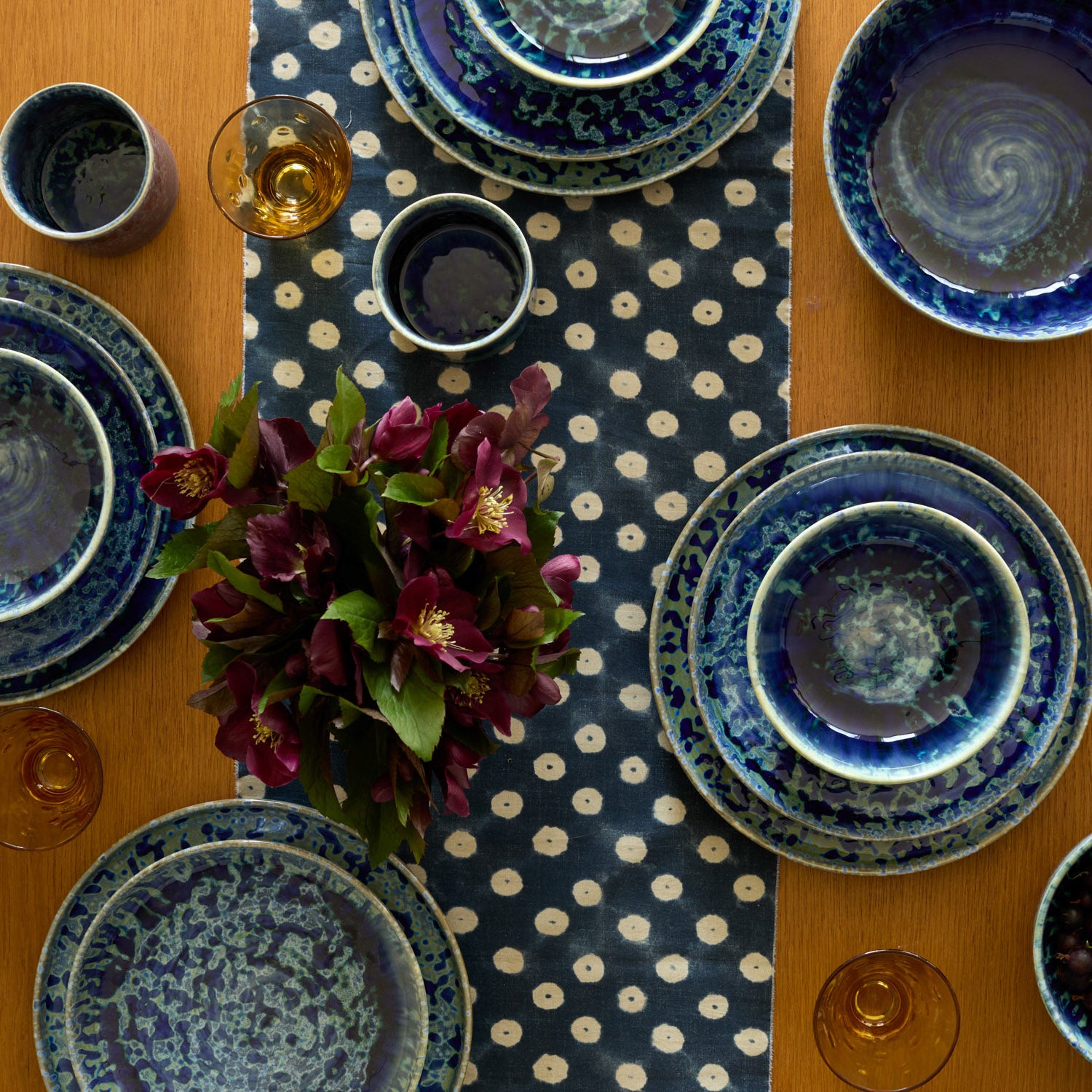 Hanami Stoneware Dinnerware Set - Blue