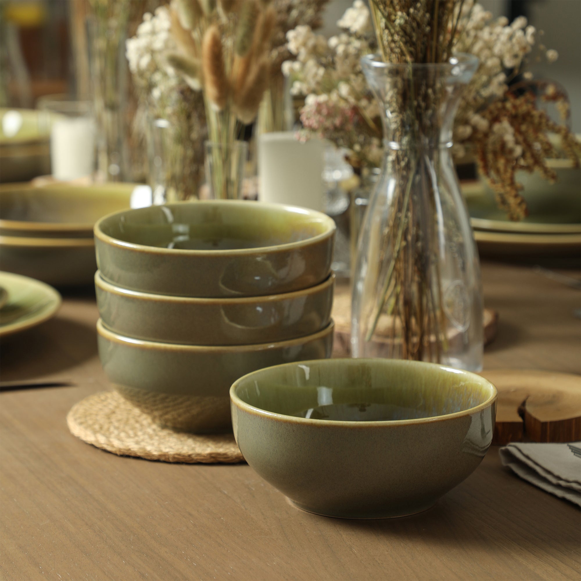 Riley Stoneware Dinnerware Set - Green and Blue