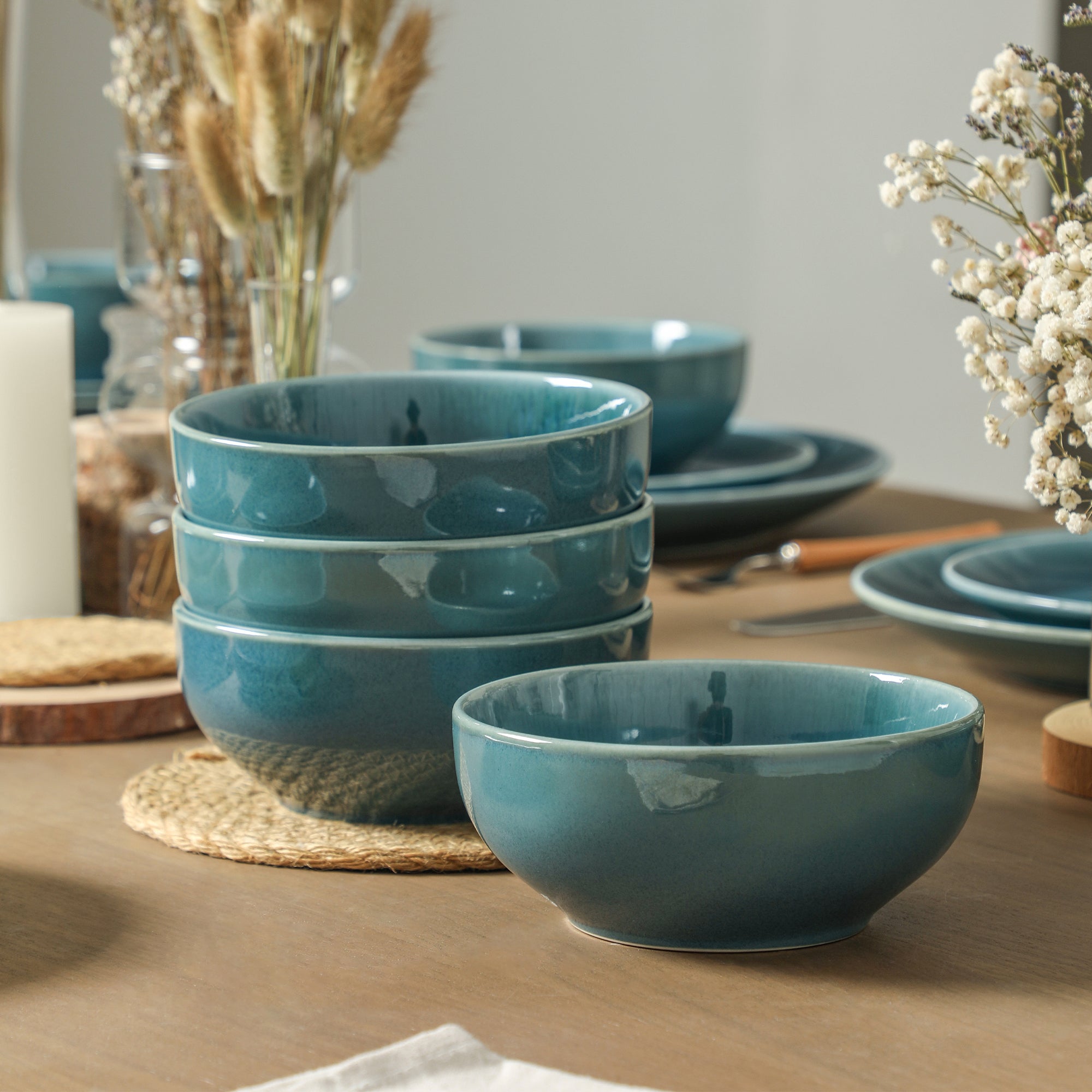 Riley Stoneware Dinnerware Set - Blue