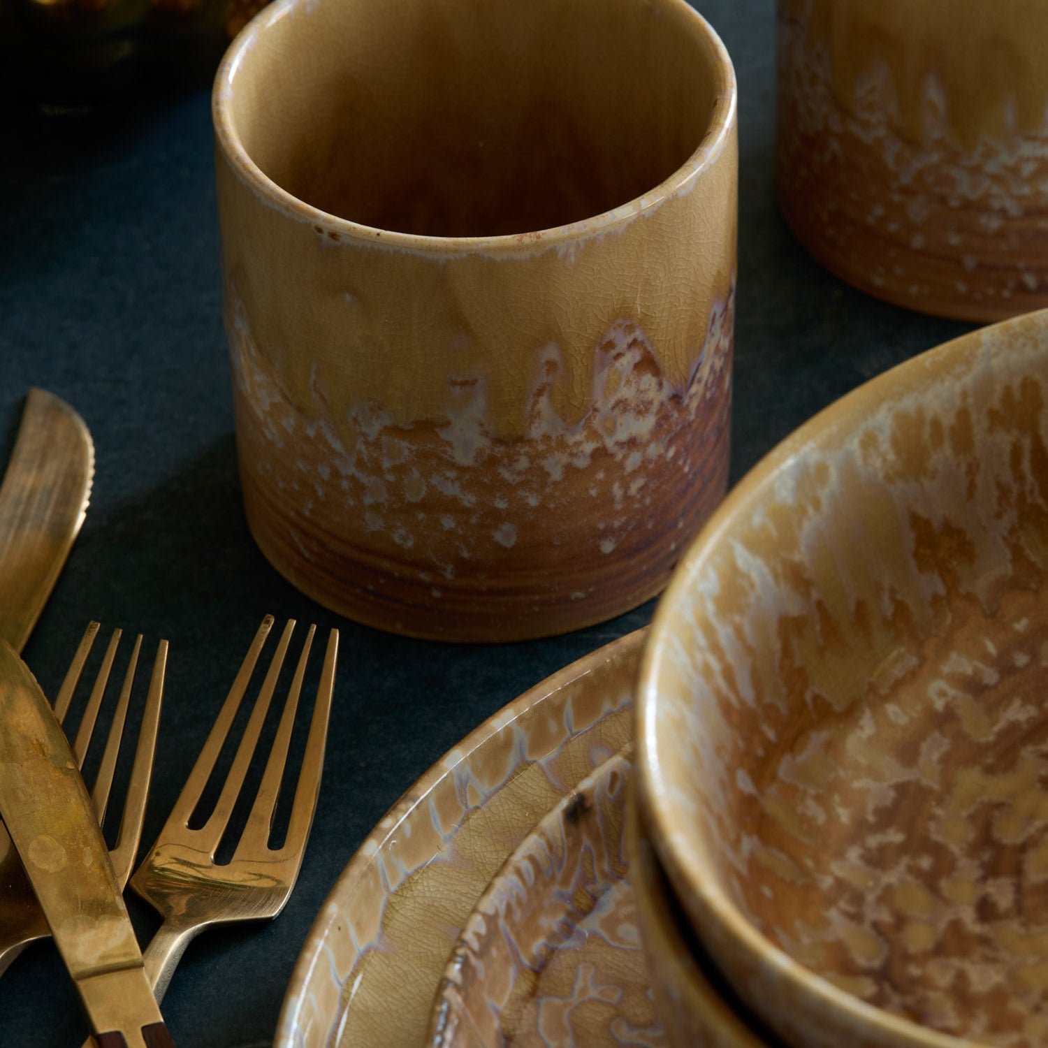 Hanami Stoneware Mug Set - Beige