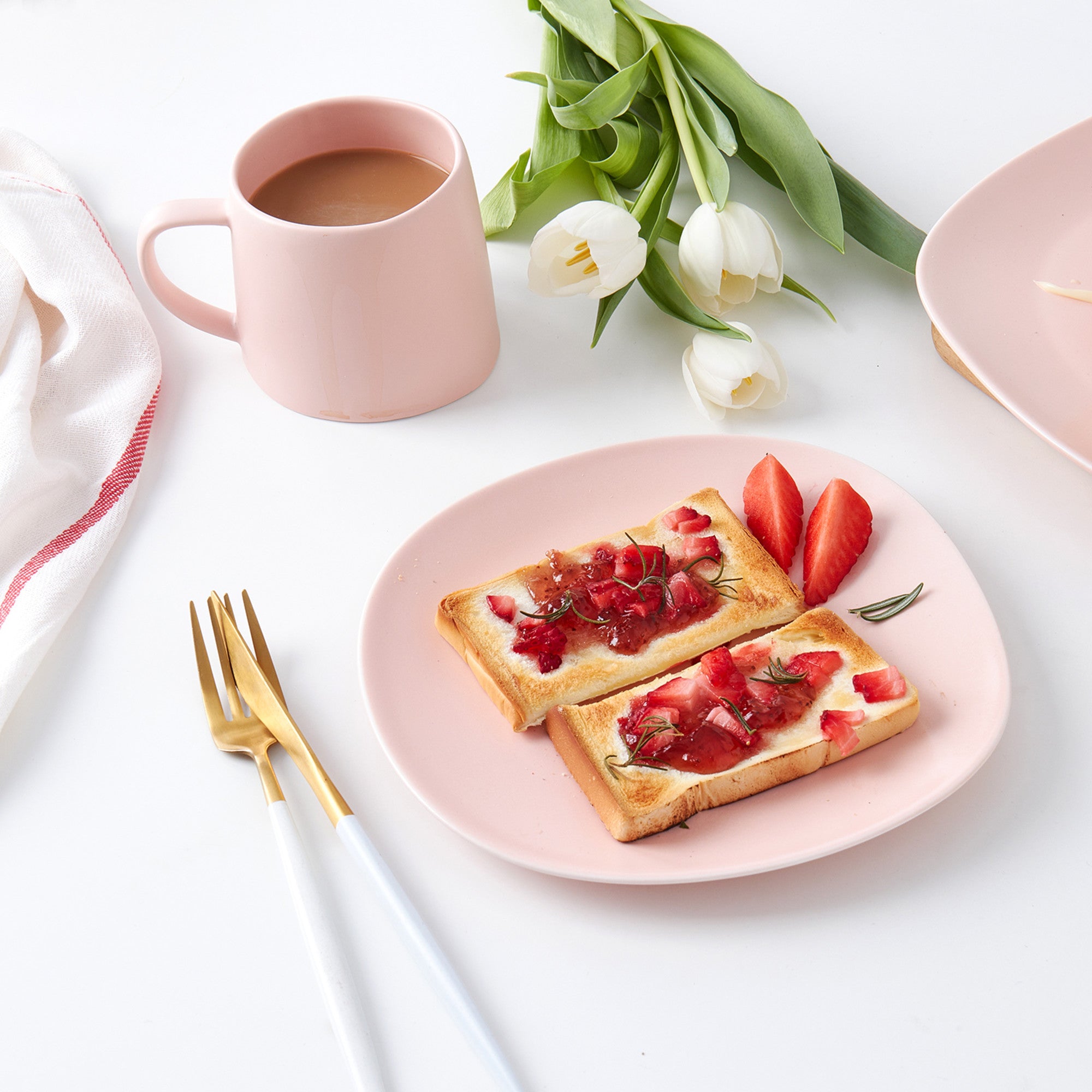 Delilah Porcelain Salad Plate Set - Set of 6