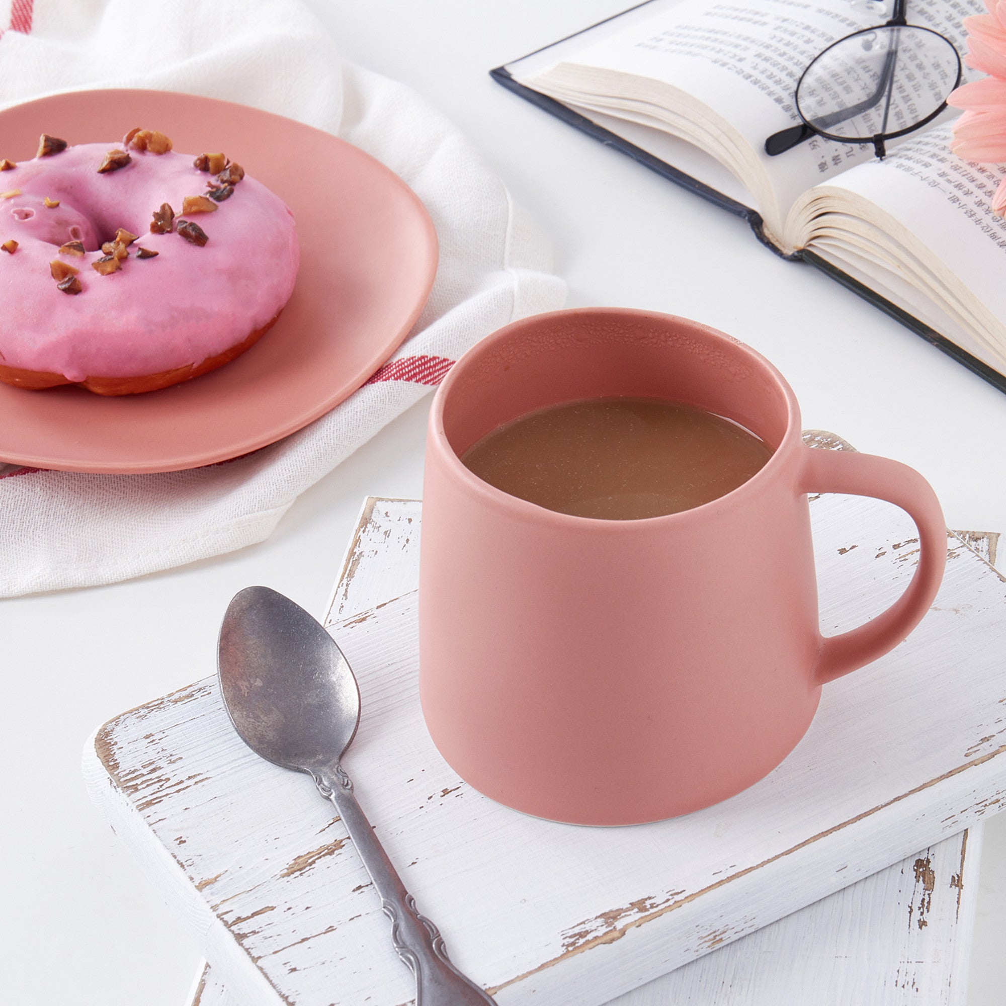 Delilah Porcelain Mug Set - Set of 6